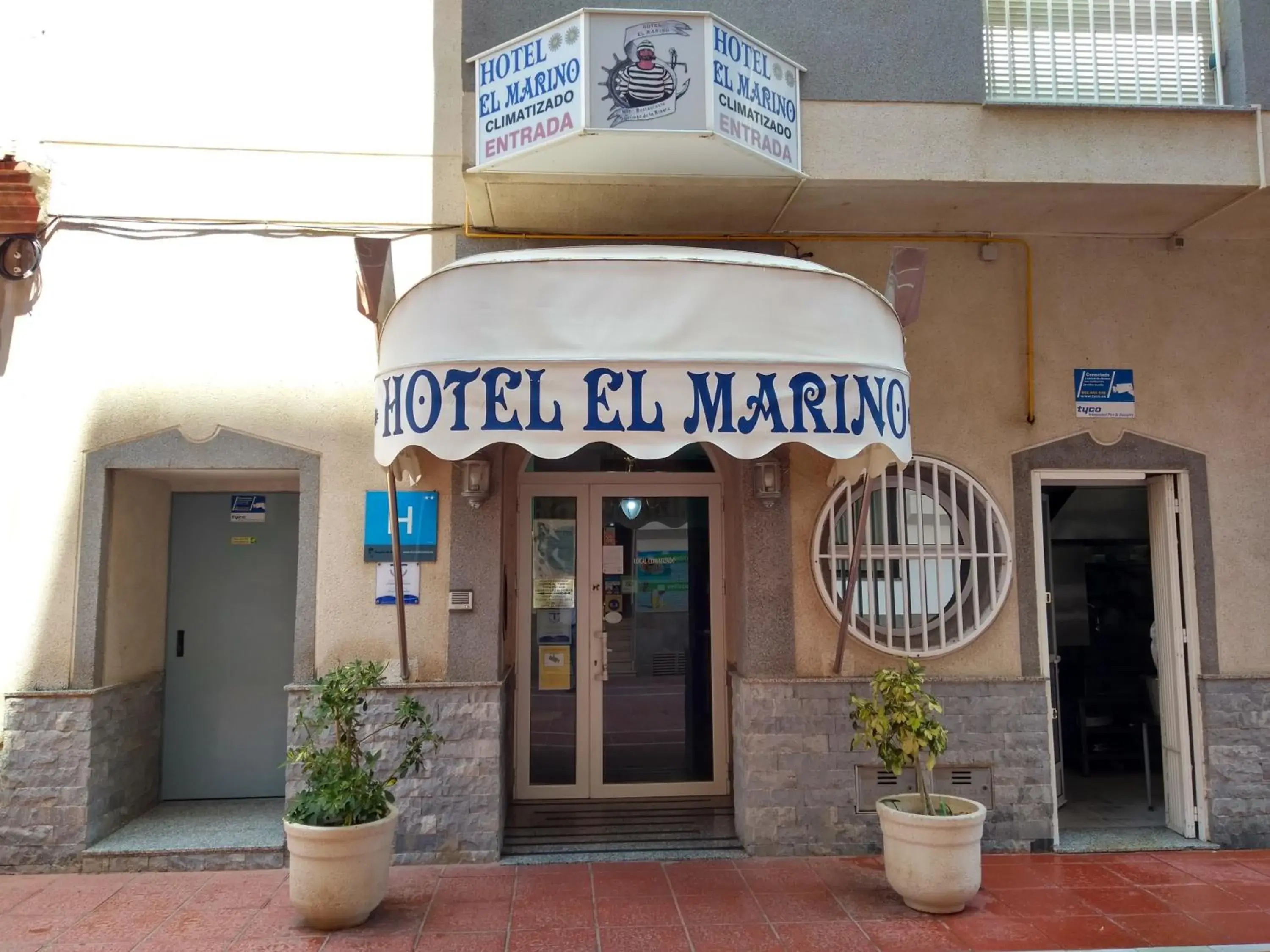 Hotel El Marino Hotel El Marino