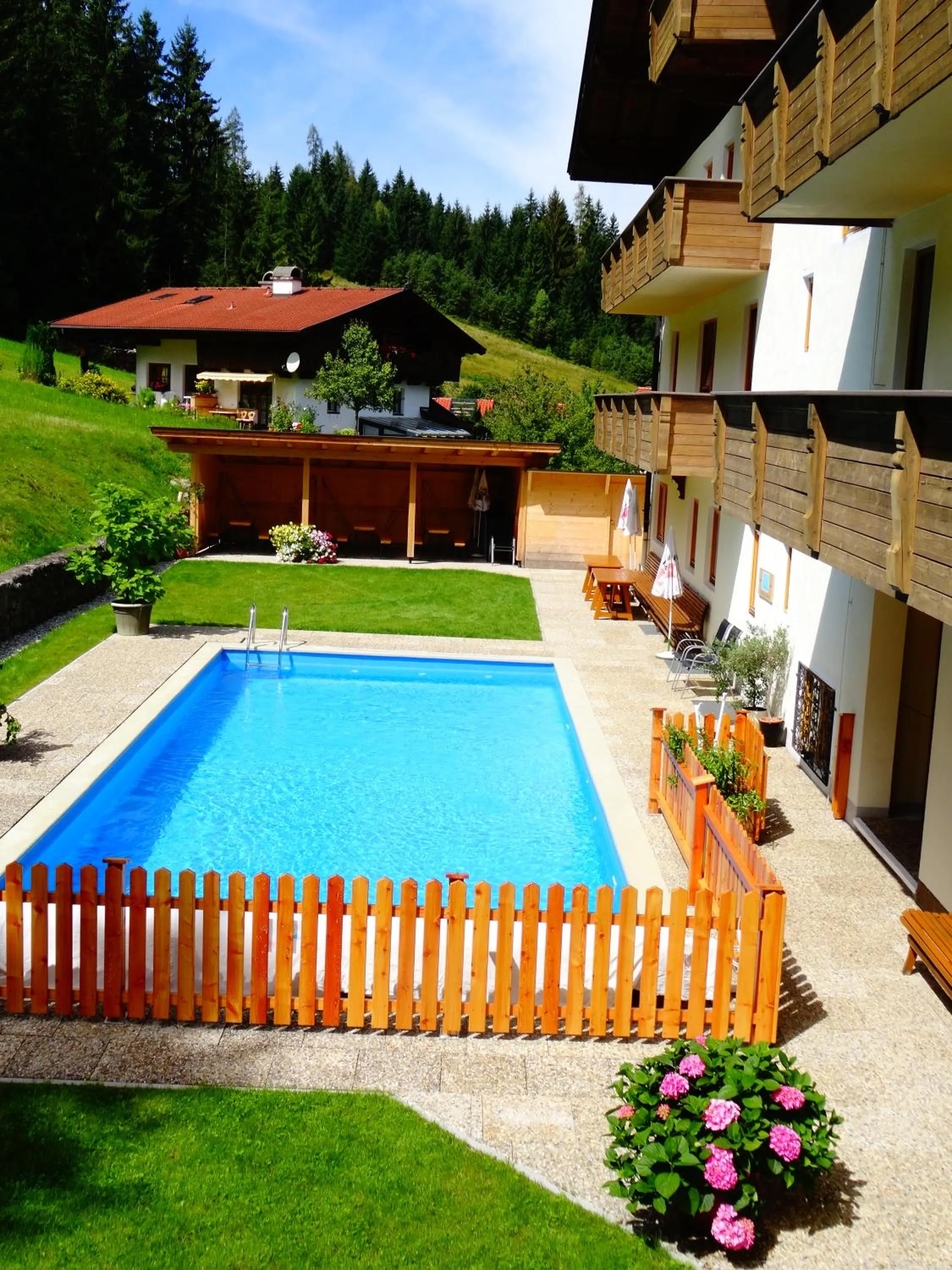 BBQ facilities in Aparthotel Iris