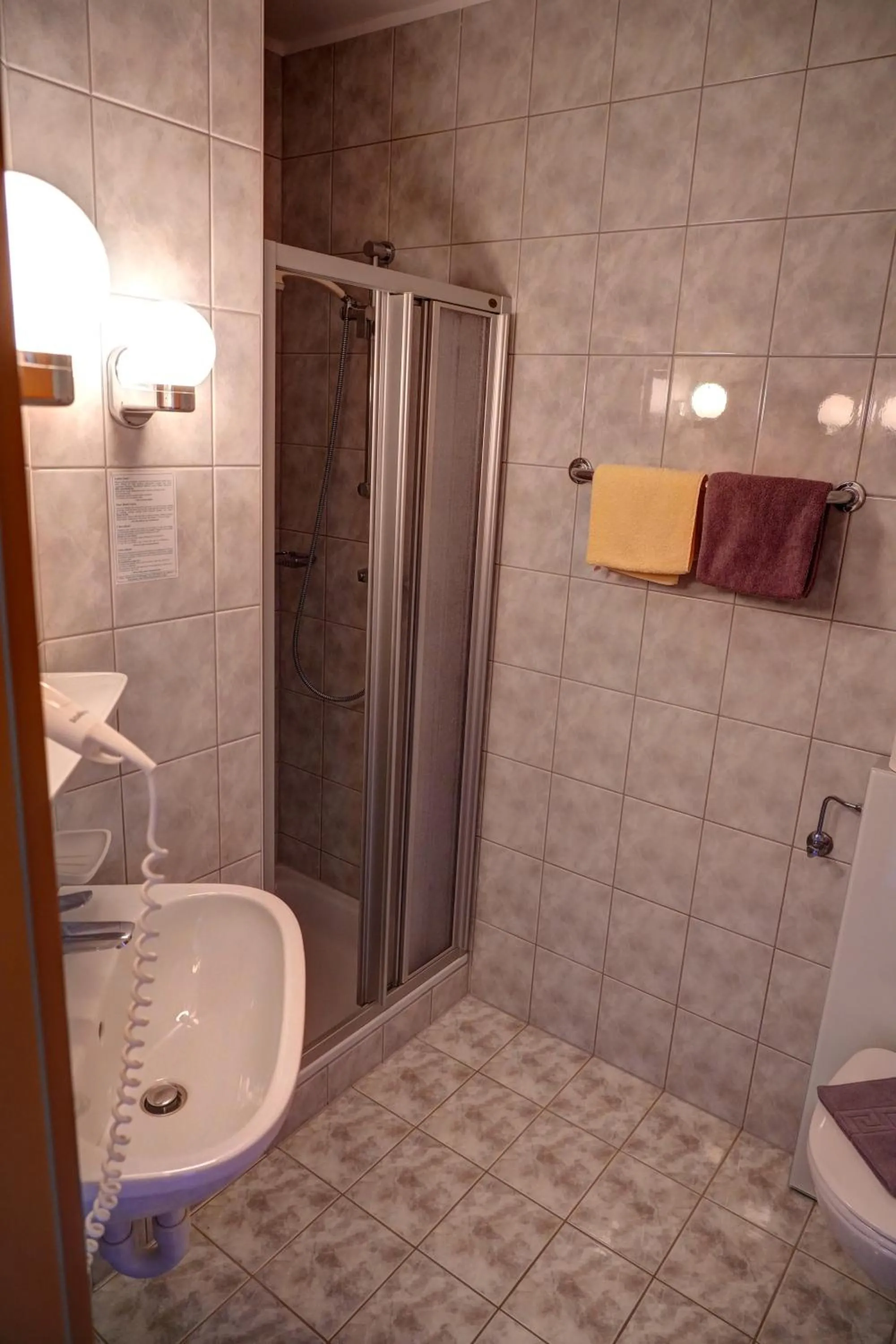 Shower in Aparthotel Iris