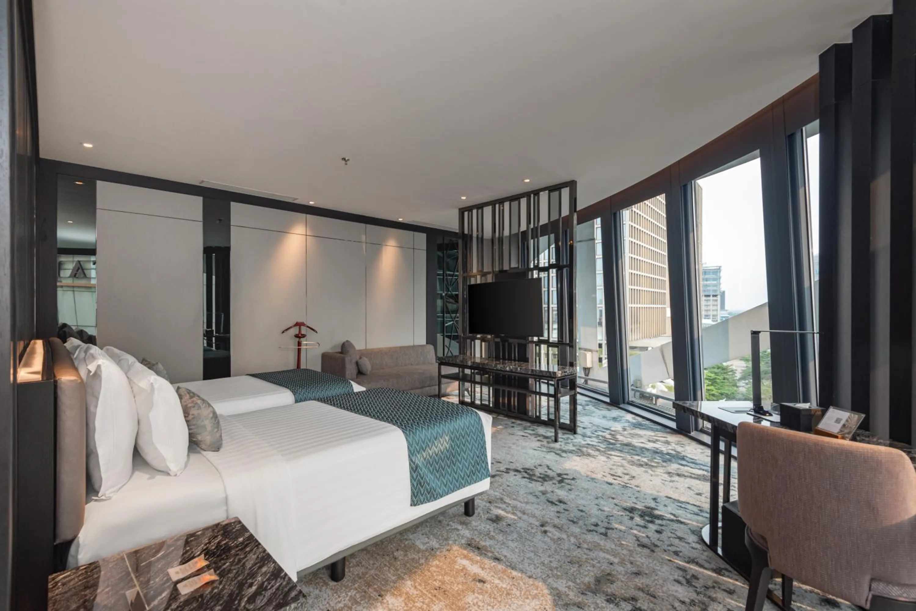 Bed in JHL Solitaire Gading Serpong