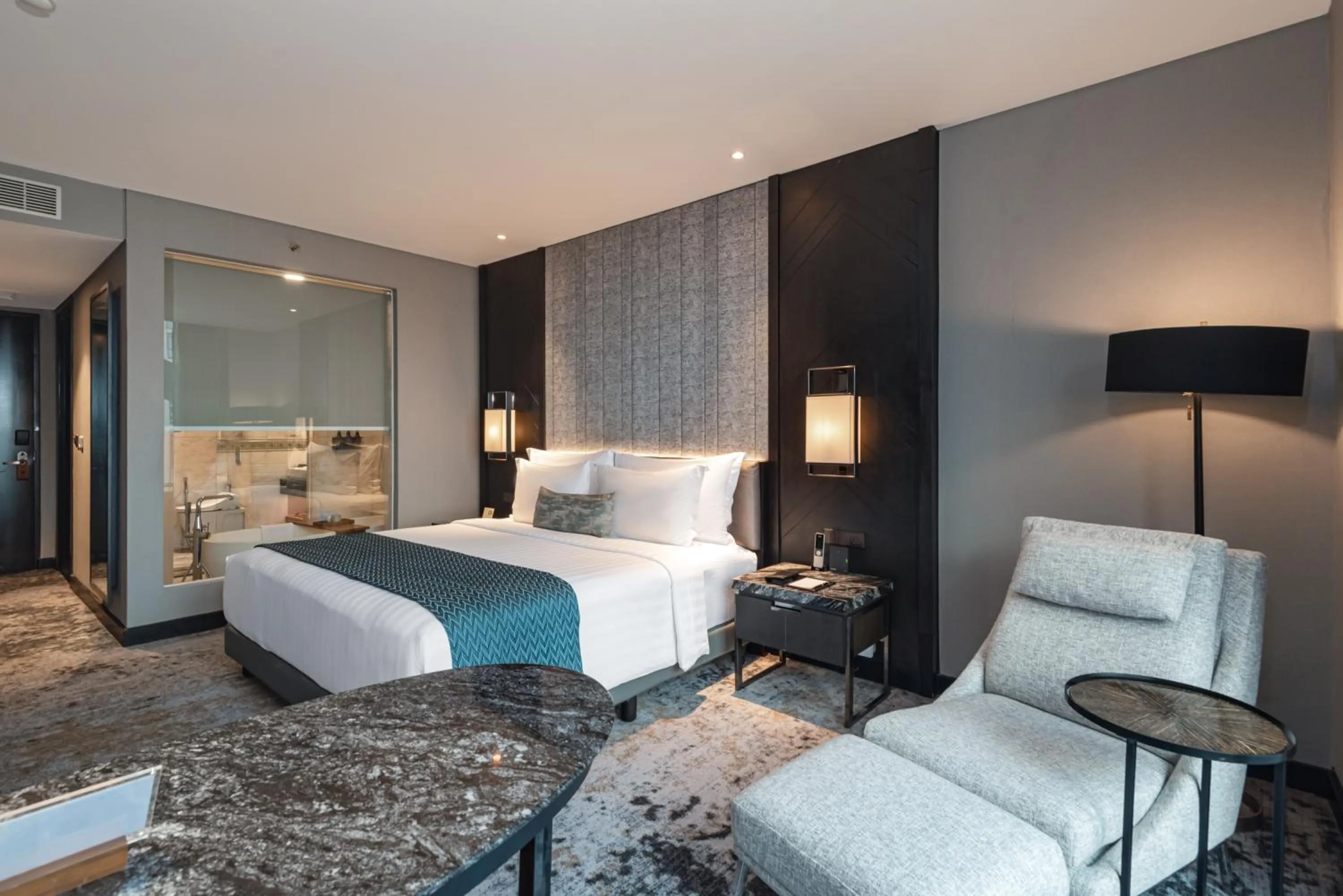 Bed in JHL Solitaire Gading Serpong