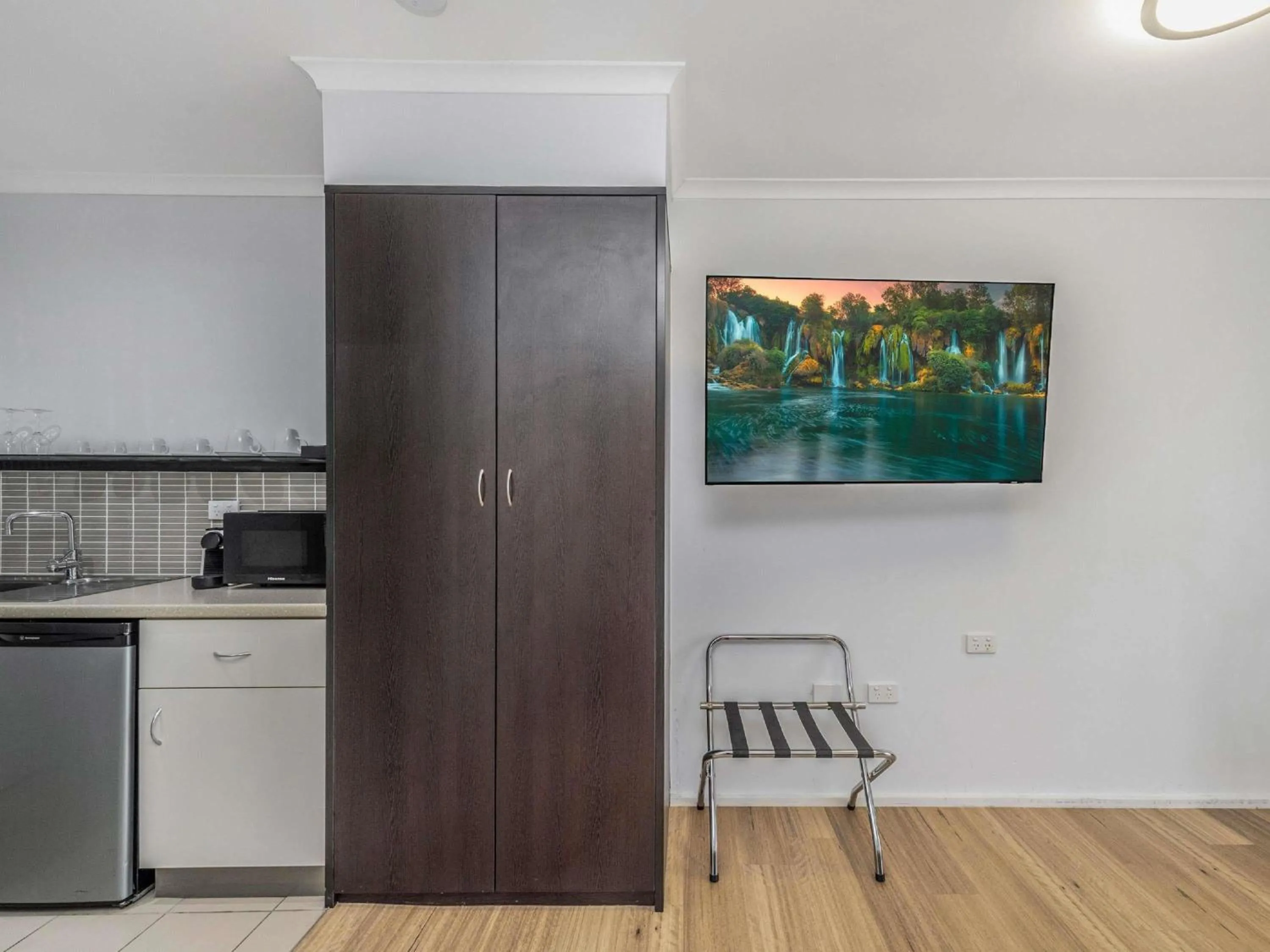 Bedroom in Mercure Townsville