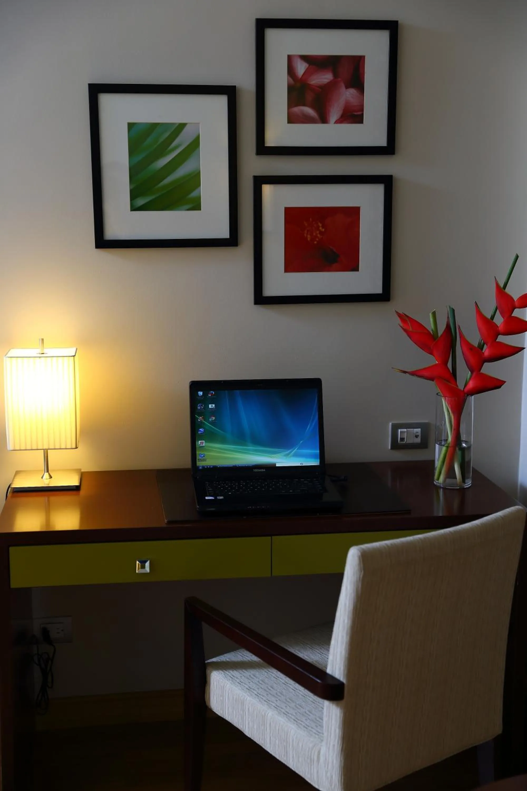 Seating area in Hotel Ciudad de David
