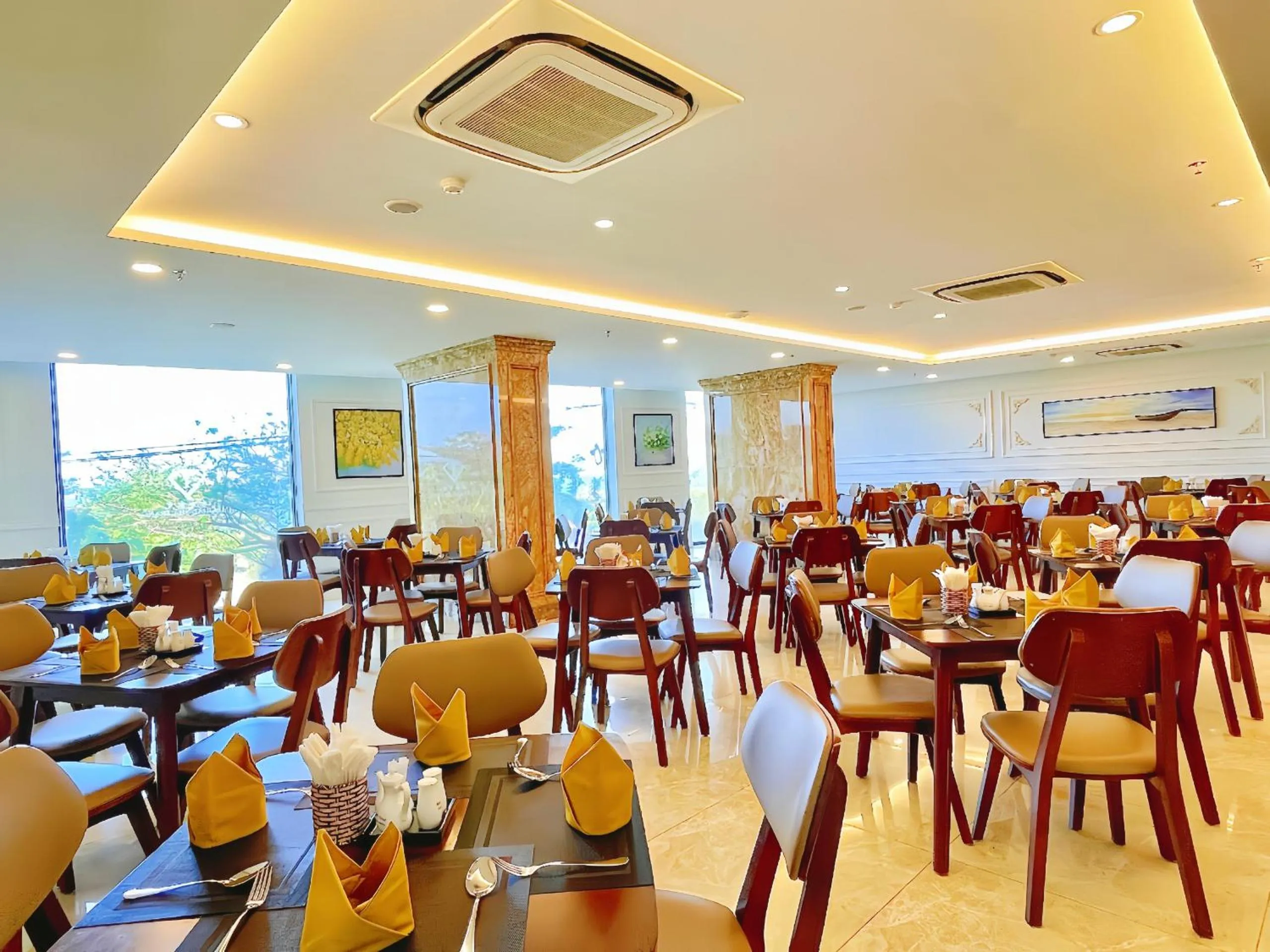 Restaurant/places to eat in Imperial Nha Trang