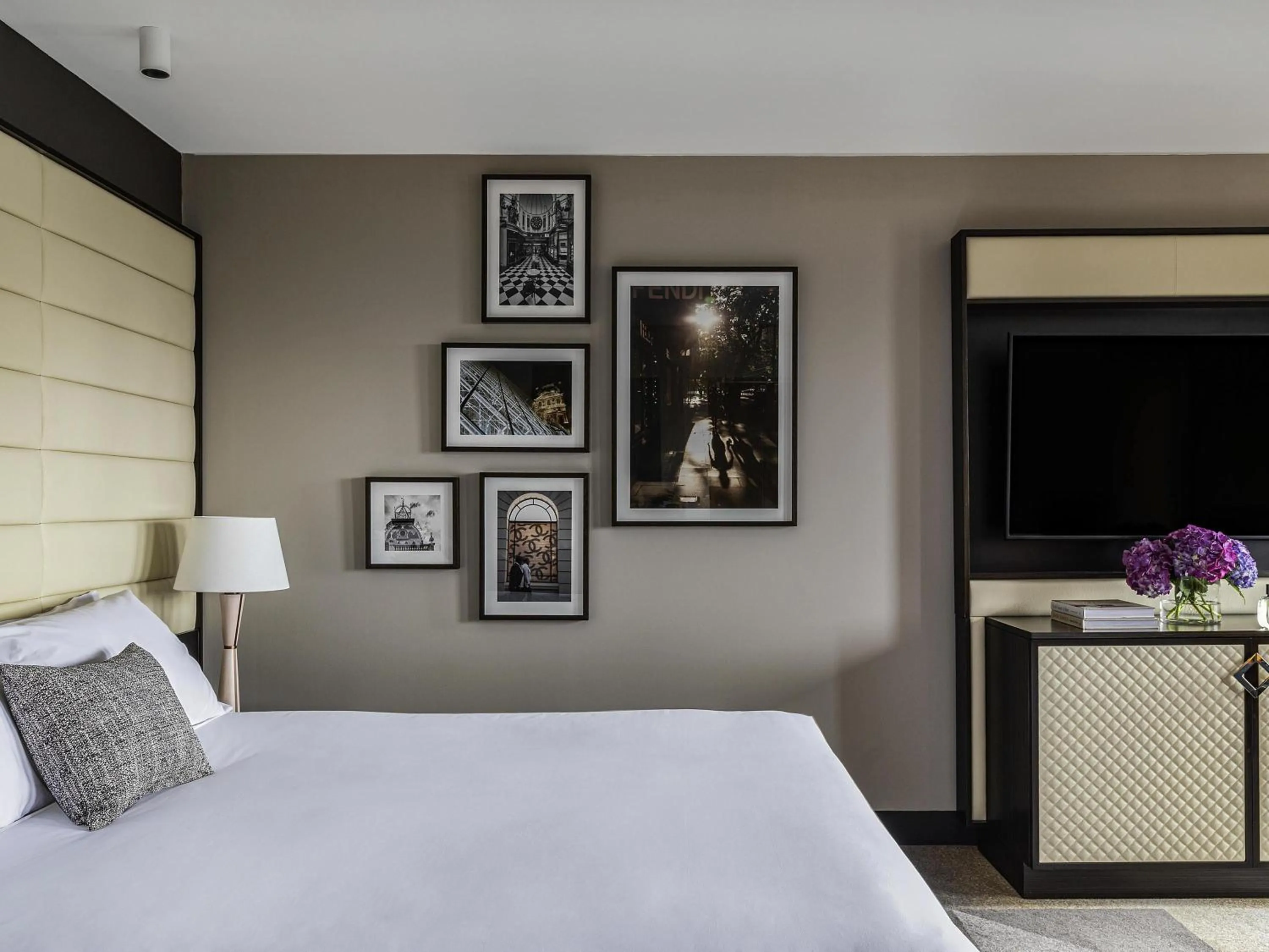 Bedroom, Bed in Sofitel Melbourne On Collins