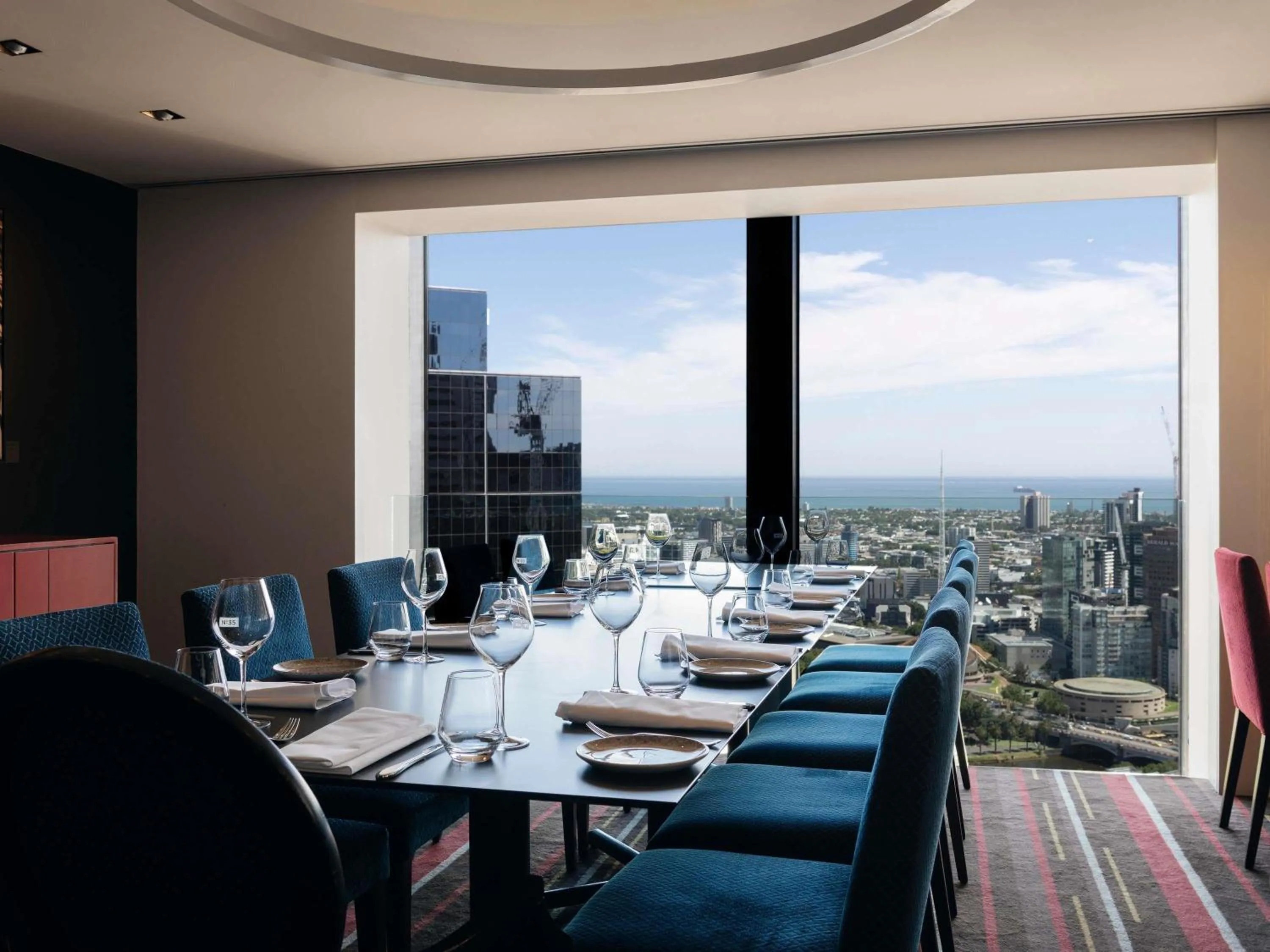 Restaurant/places to eat in Sofitel Melbourne On Collins