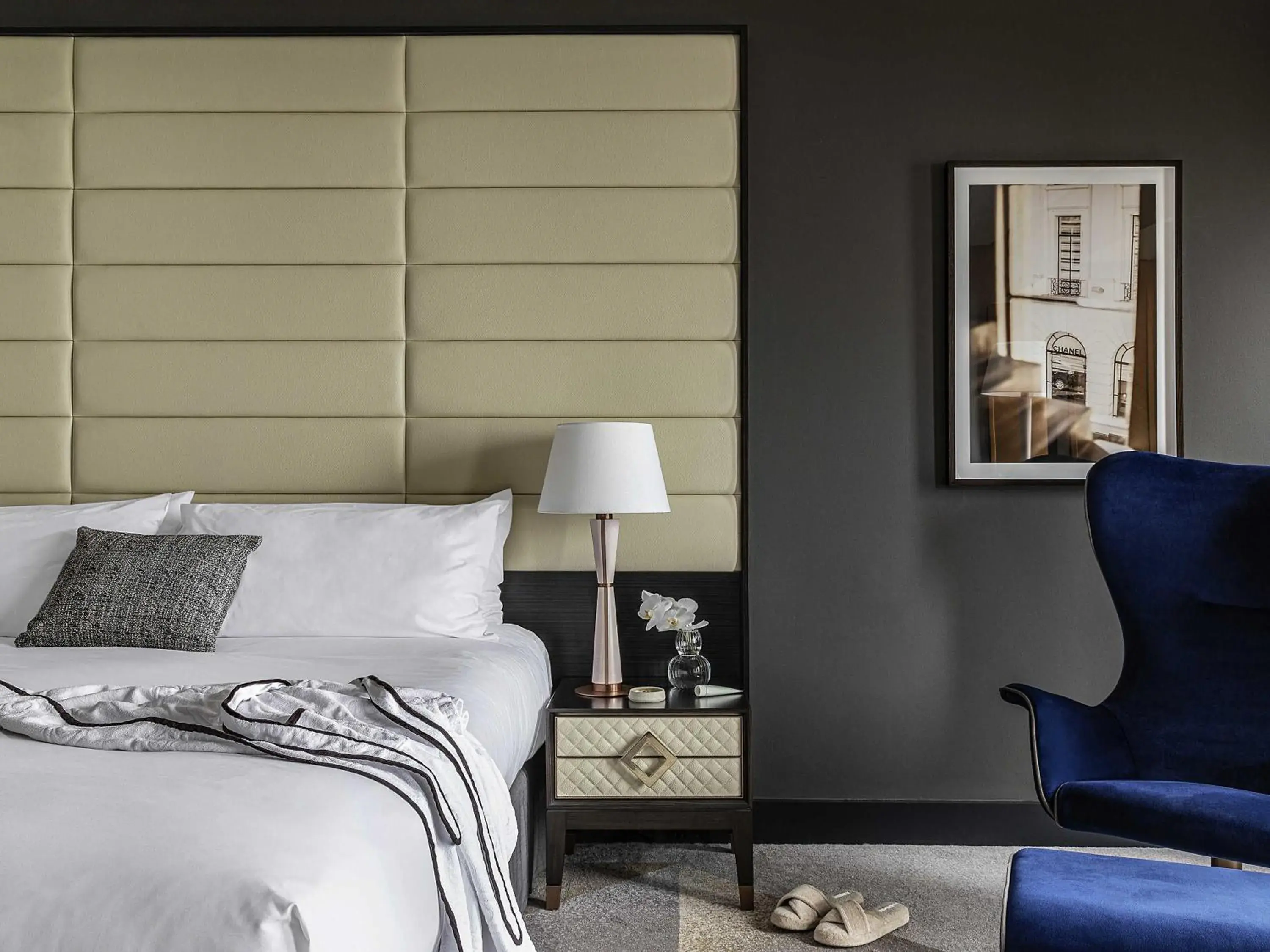 Bedroom, Bed in Sofitel Melbourne On Collins Bedroom, Bed in Sofitel Melbourne On Collins