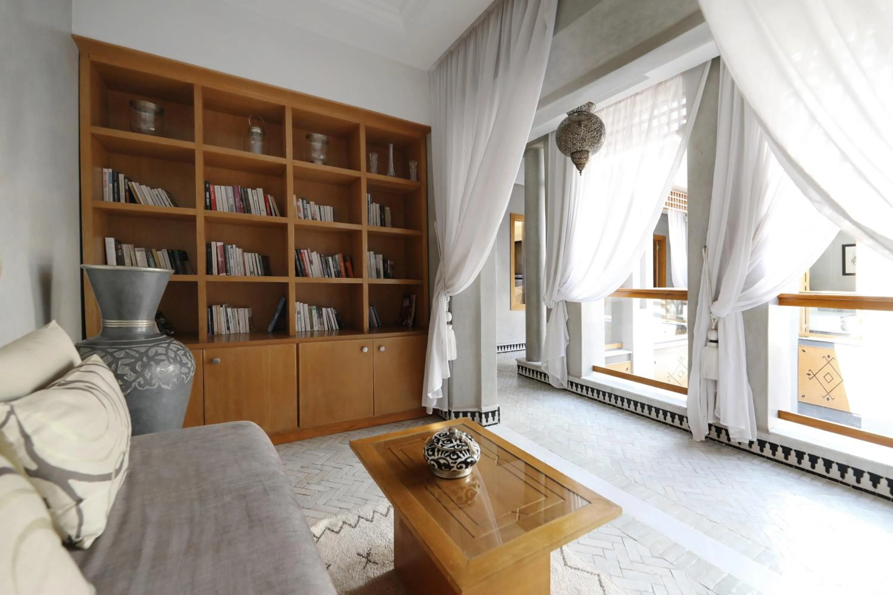 Living room, Bed in Riad L'Etoile D'Orient