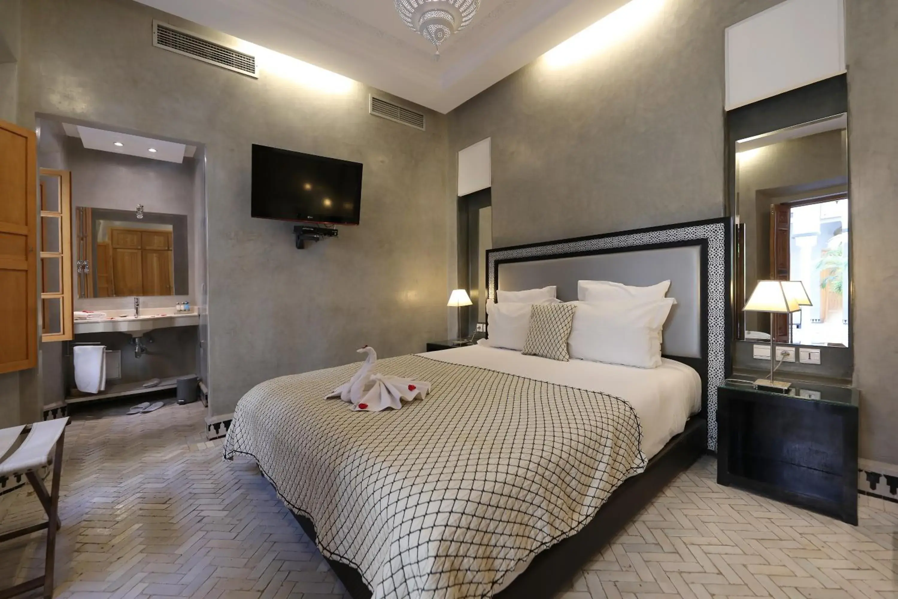 Biham Double Room in Riad L'Etoile D'Orient Biham Double Room in Riad L'Etoile D'Orient