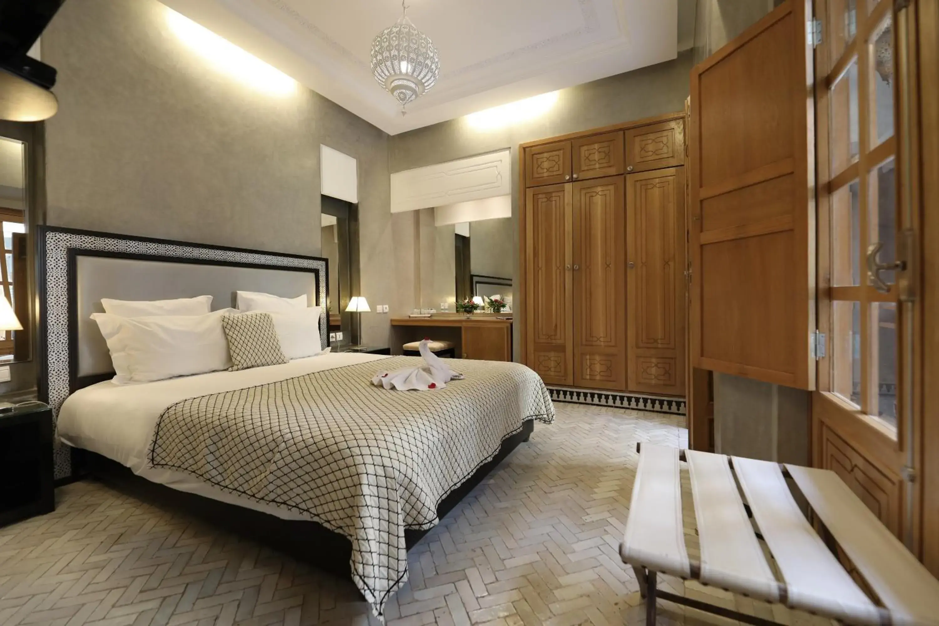 Biham Double Room in Riad L'Etoile D'Orient Biham Double Room in Riad L'Etoile D'Orient