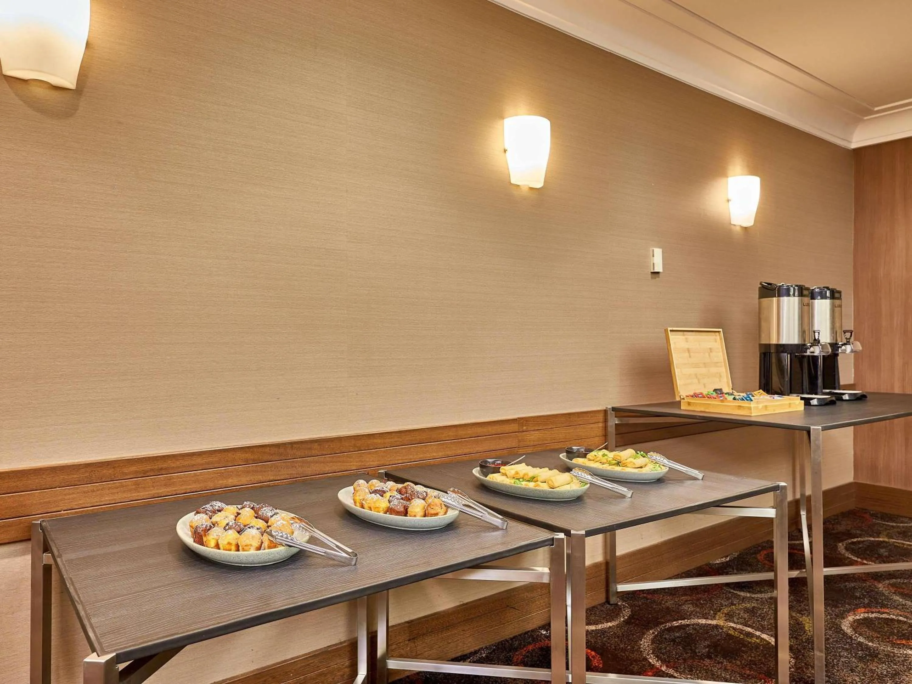 Meeting/conference room in Mercure Perth