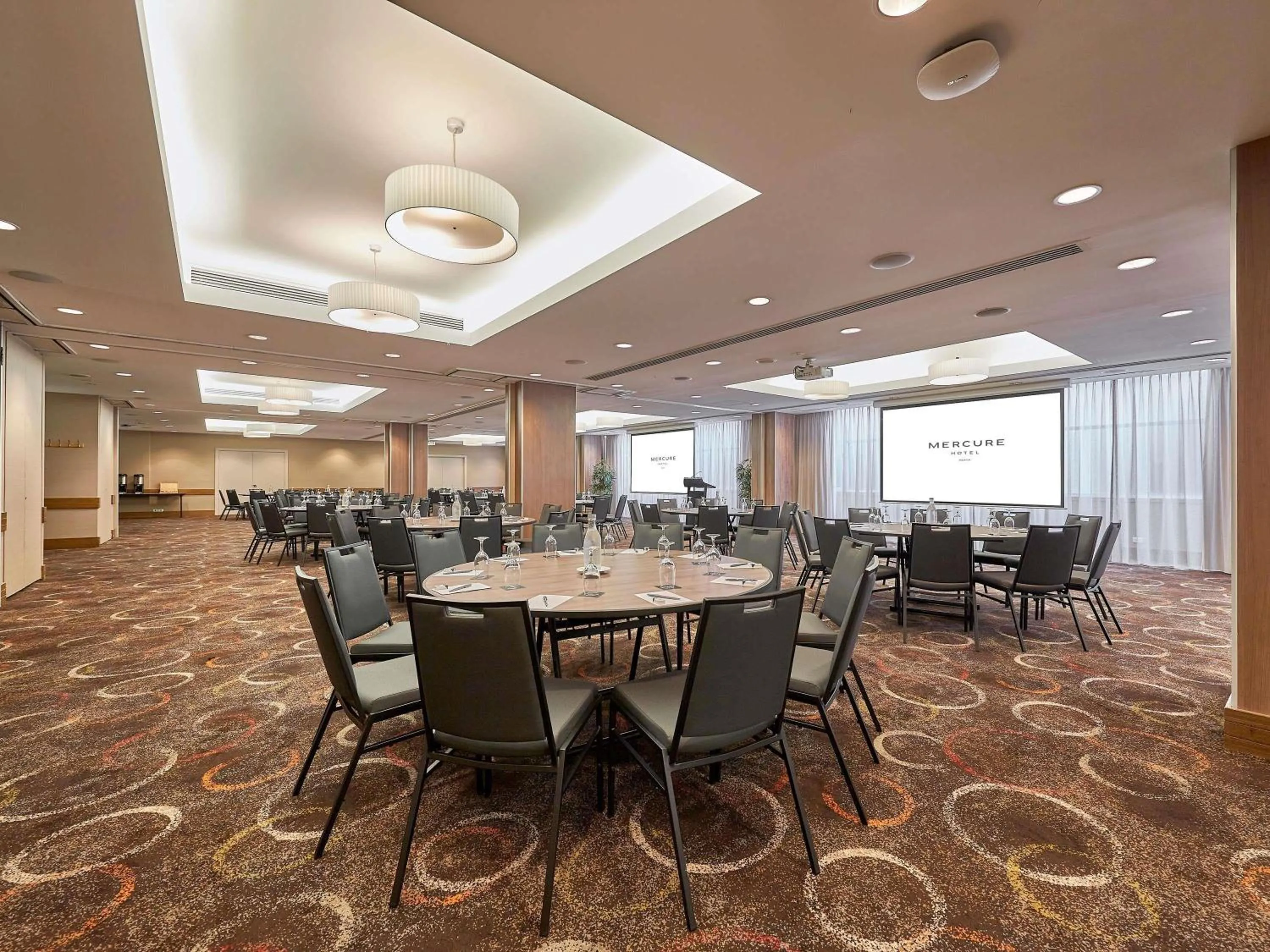 Meeting/conference room in Mercure Perth