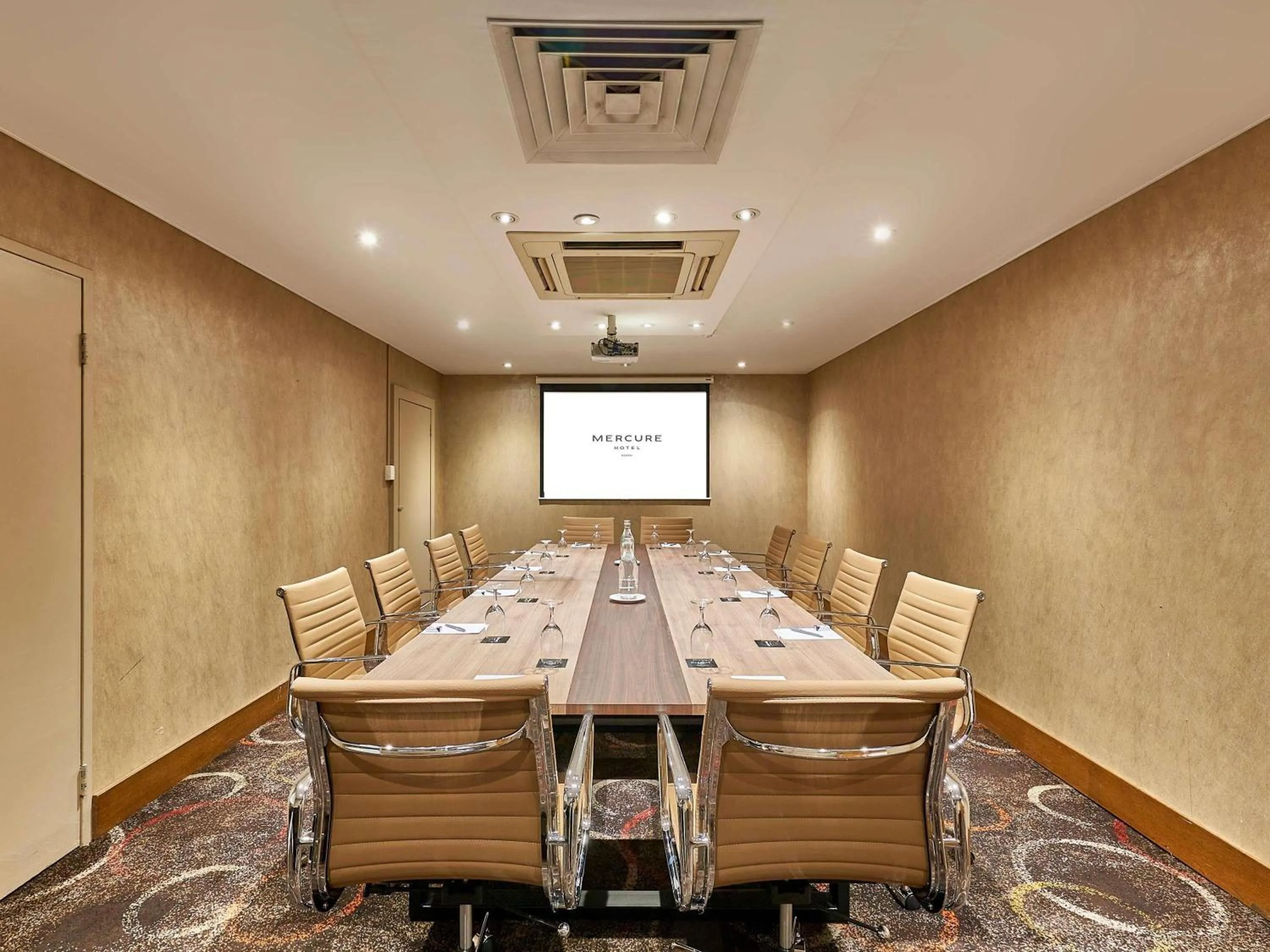Meeting/conference room in Mercure Perth