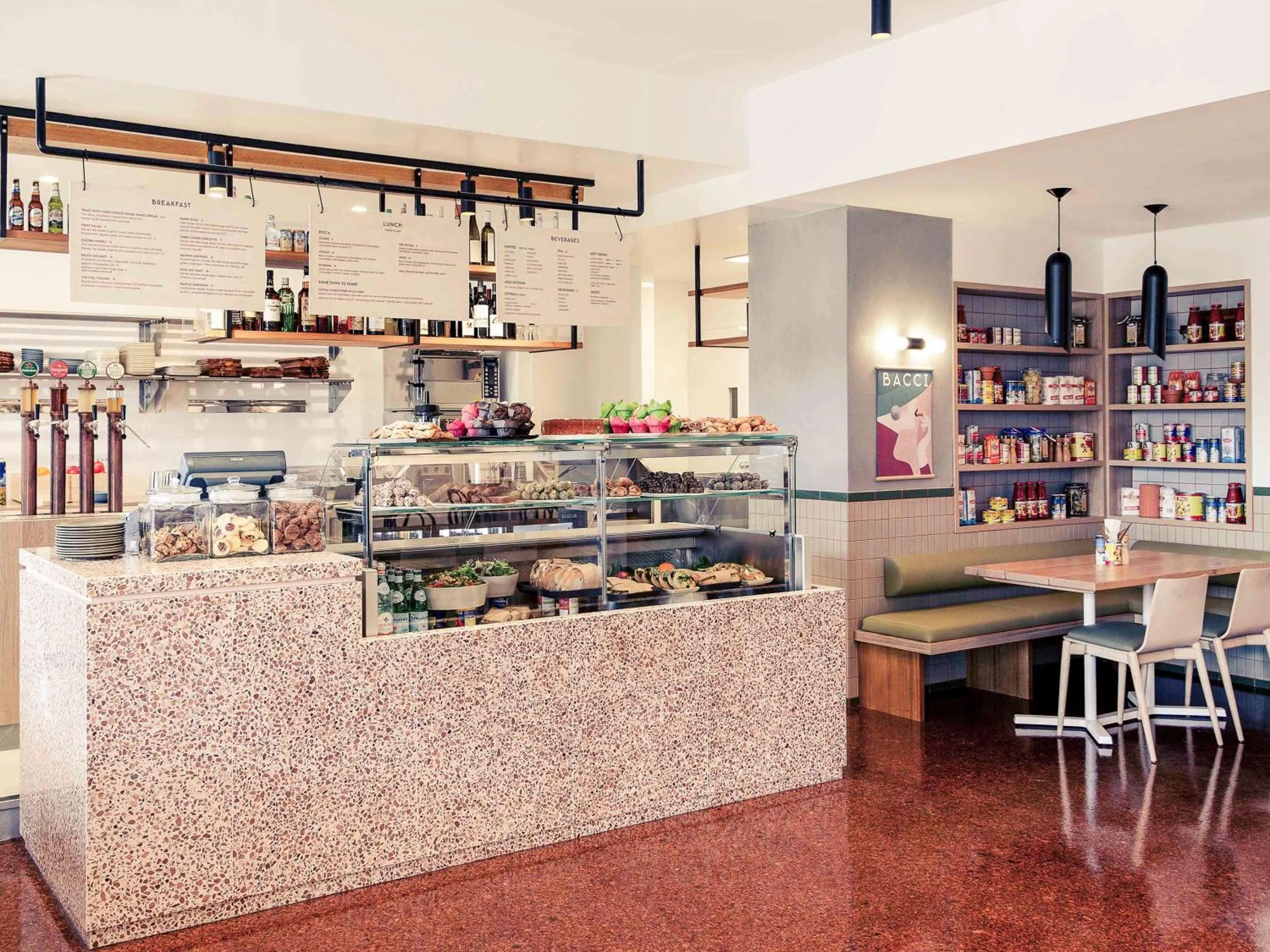 Restaurant/places to eat in Mercure Perth