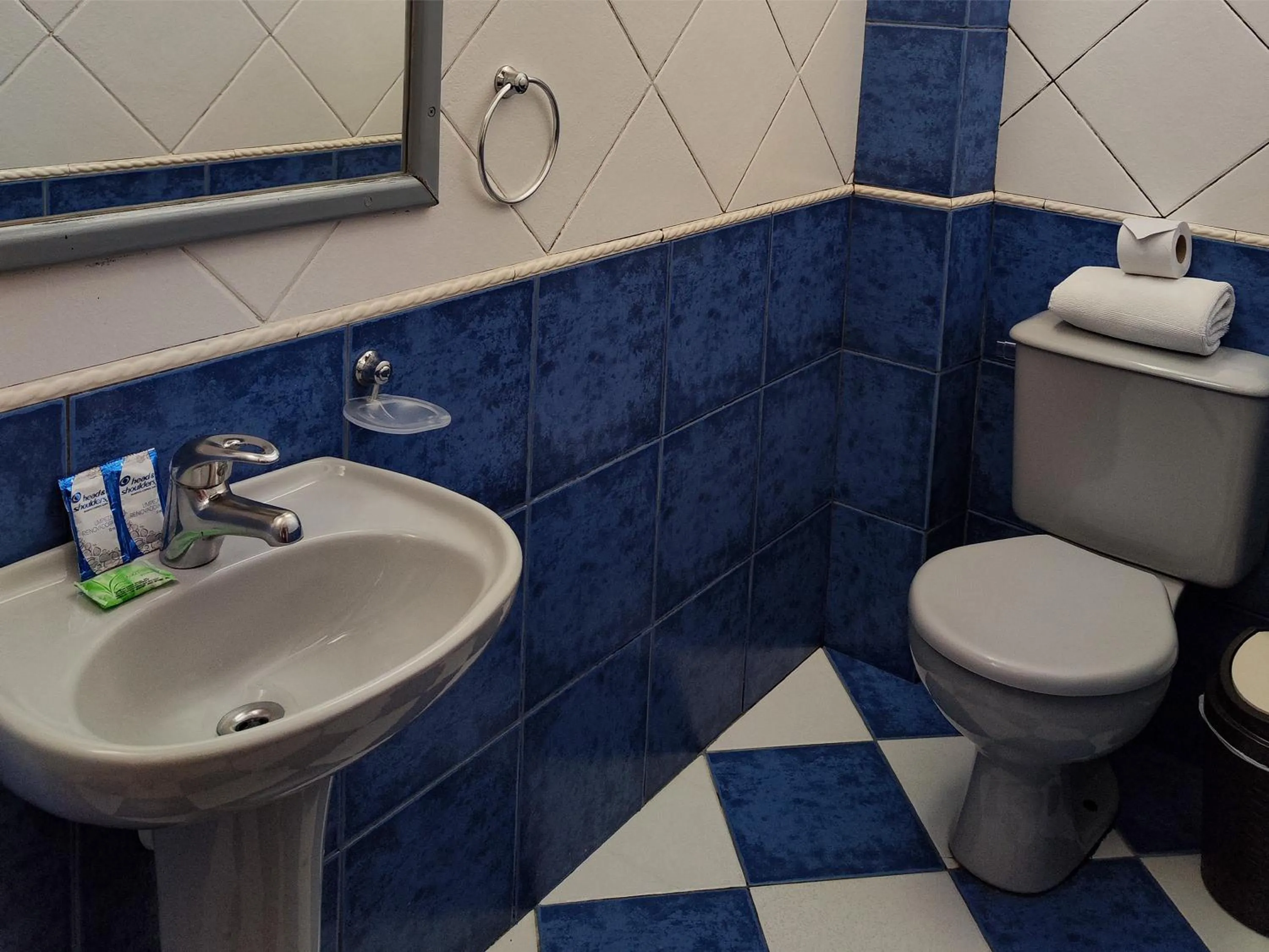 Bathroom in Hotel Diamante Azul