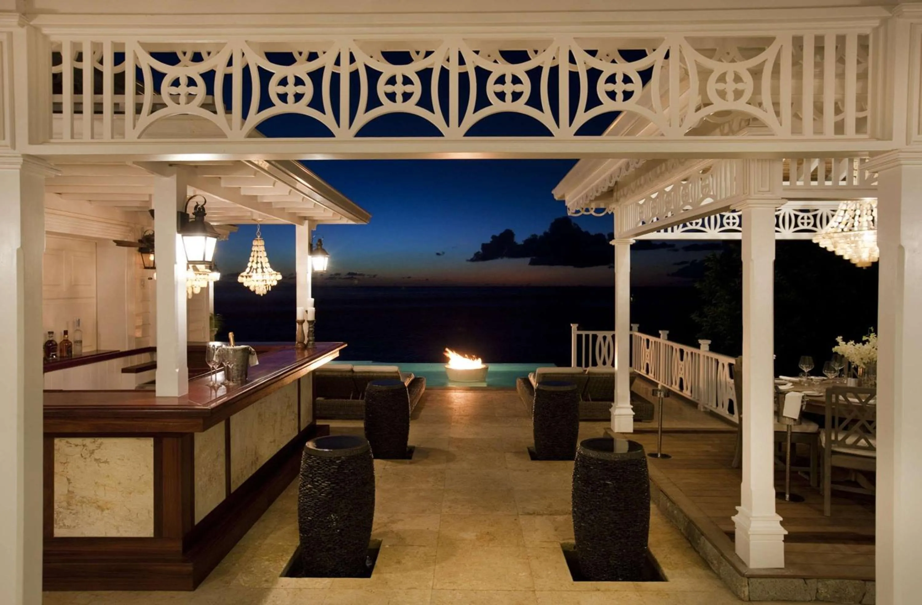 Swimming pool in Sugar Beach, A Viceroy Resort