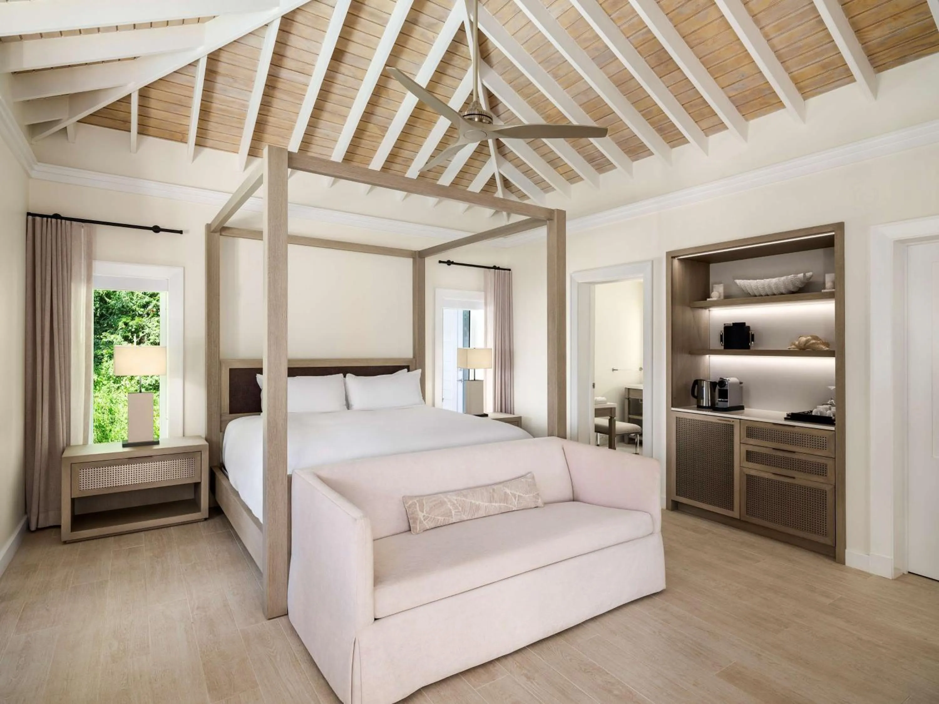 Photo of the whole room, Bed in Sugar Beach, A Viceroy Resort