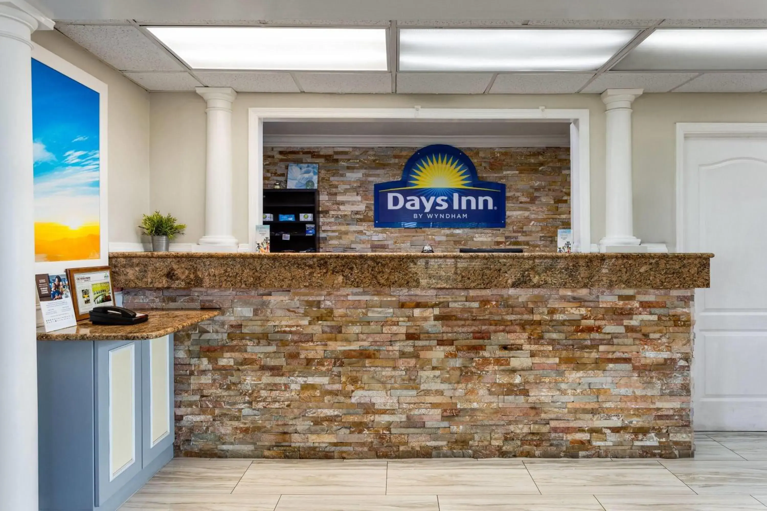 Days Inn by Wyndham Fort Myers Springs Resort Days Inn by Wyndham Fort Myers Springs Resort