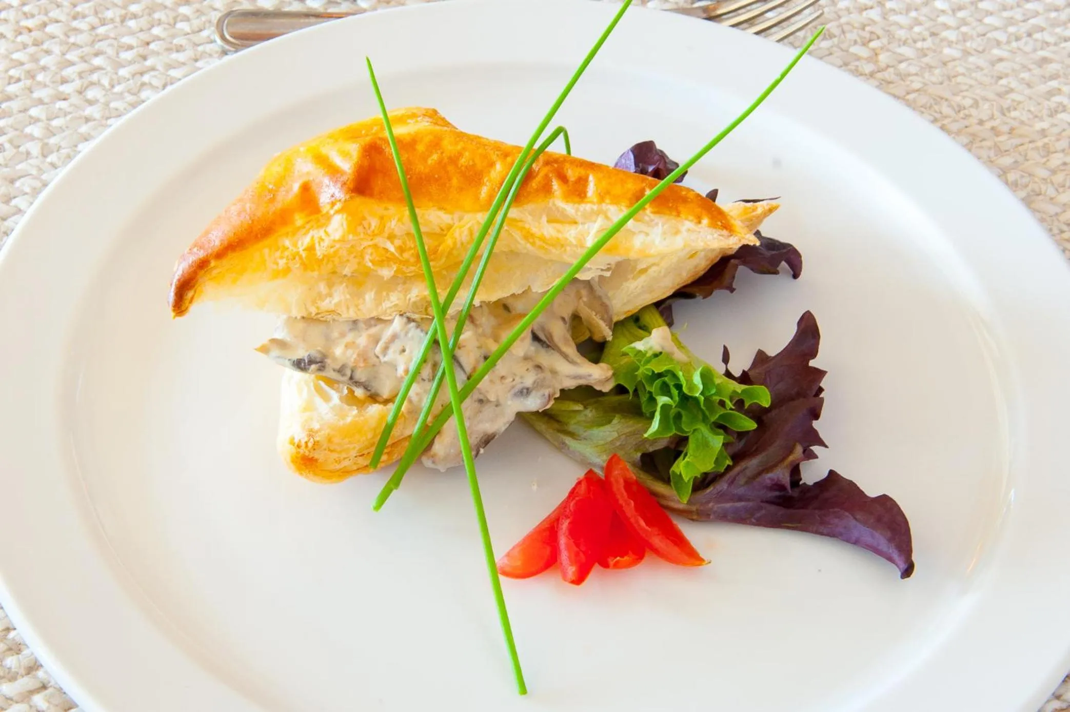 Restaurant/places to eat in Heather Lodge