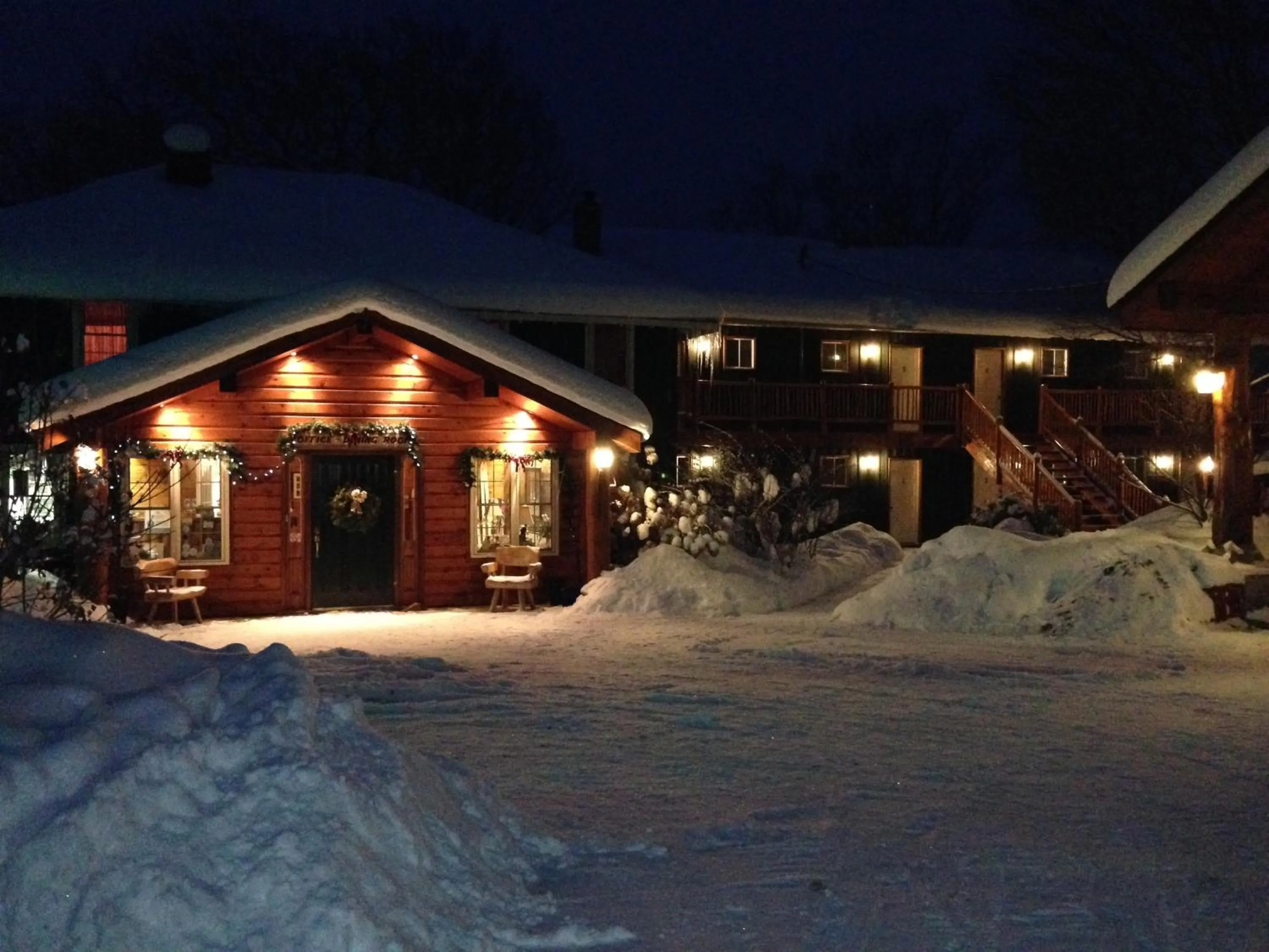 Facade/entrance in Heather Lodge