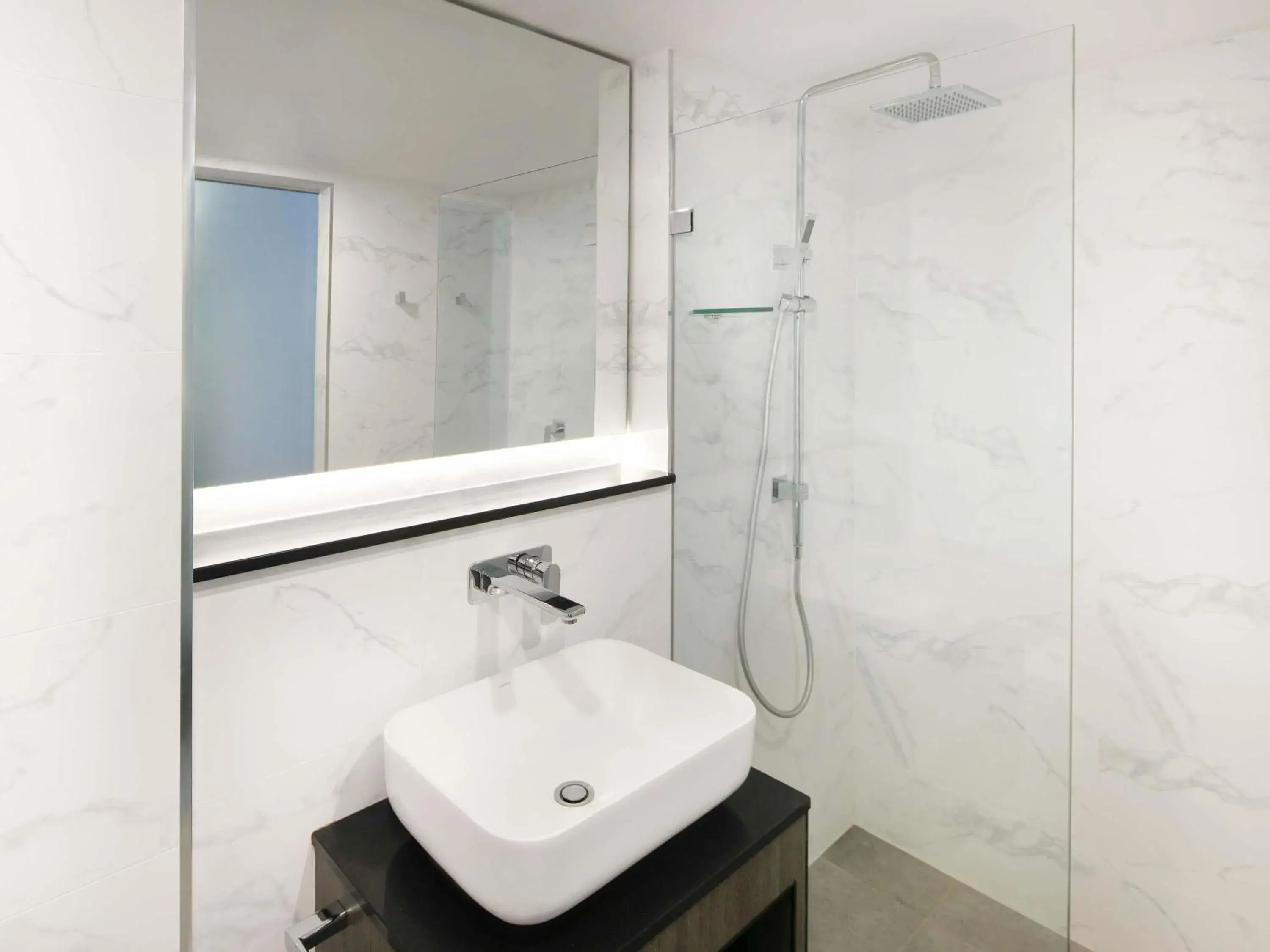 Bedroom in Mercure Sydney Bedroom in Mercure Sydney