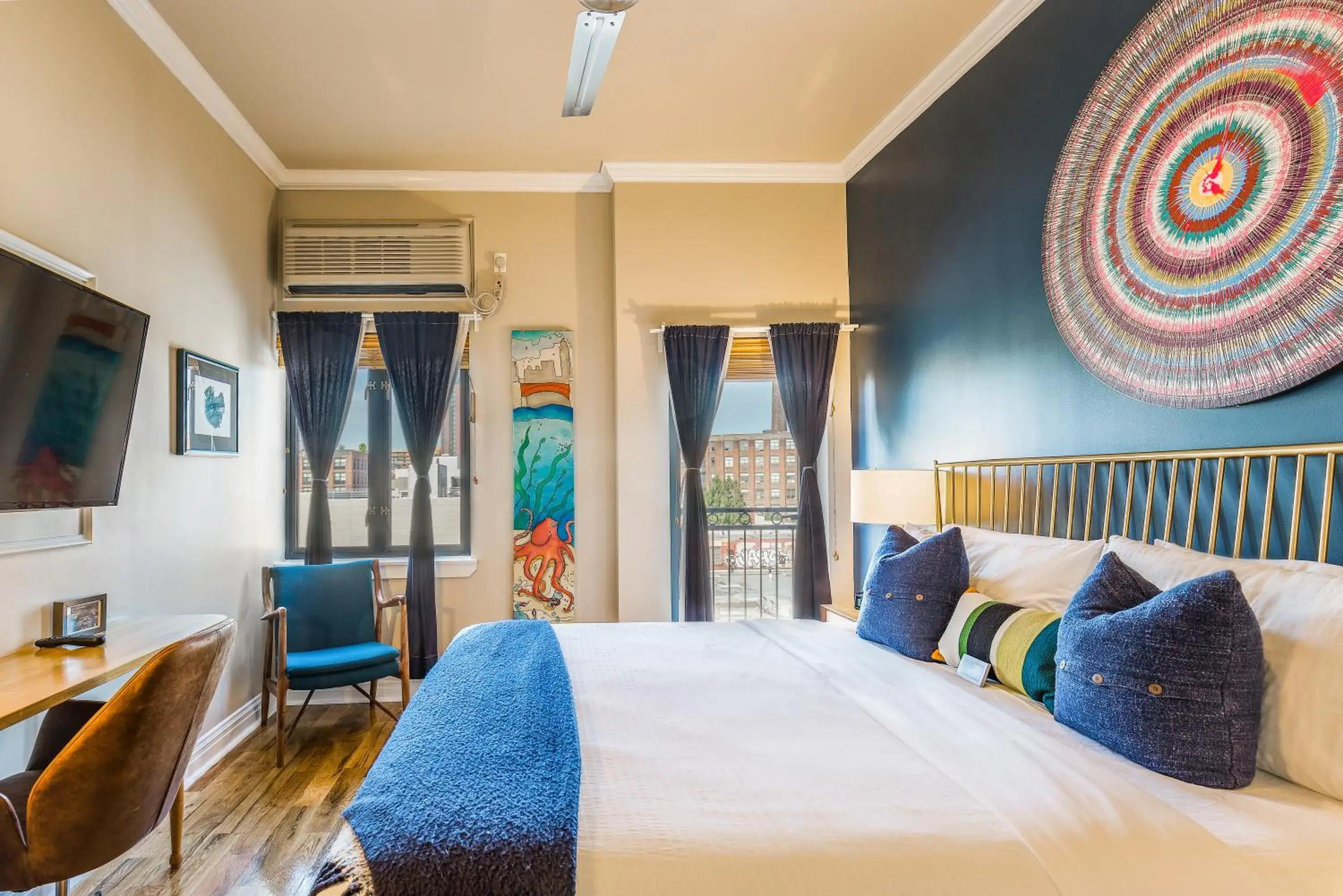 Superior Queen Room with Balcony City View in The Box House Hotel Superior Queen Room with Balcony City View in The Box House Hotel