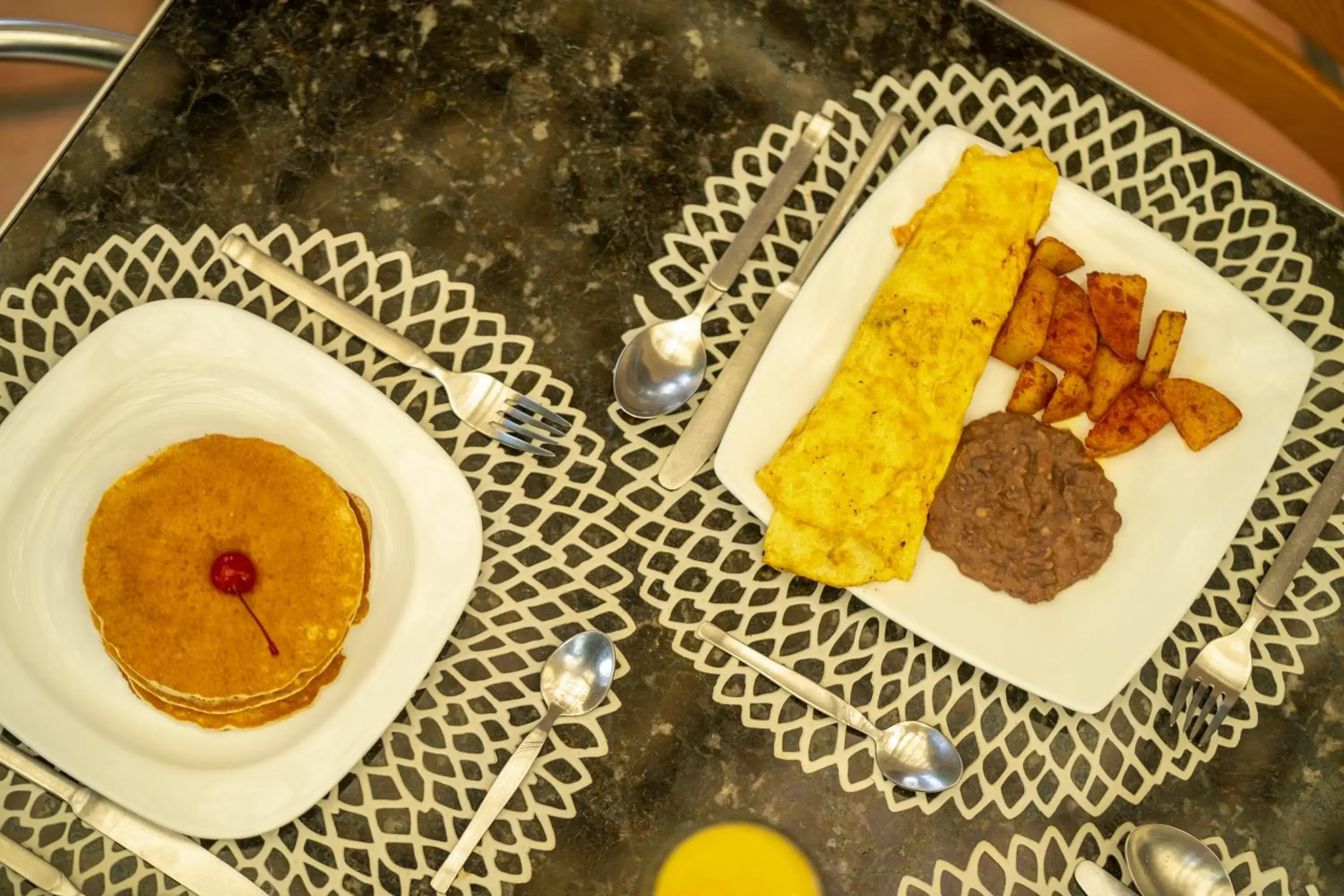 Restaurant/places to eat in Acamar Beach Resort Restaurant/places to eat in Acamar Beach Resort