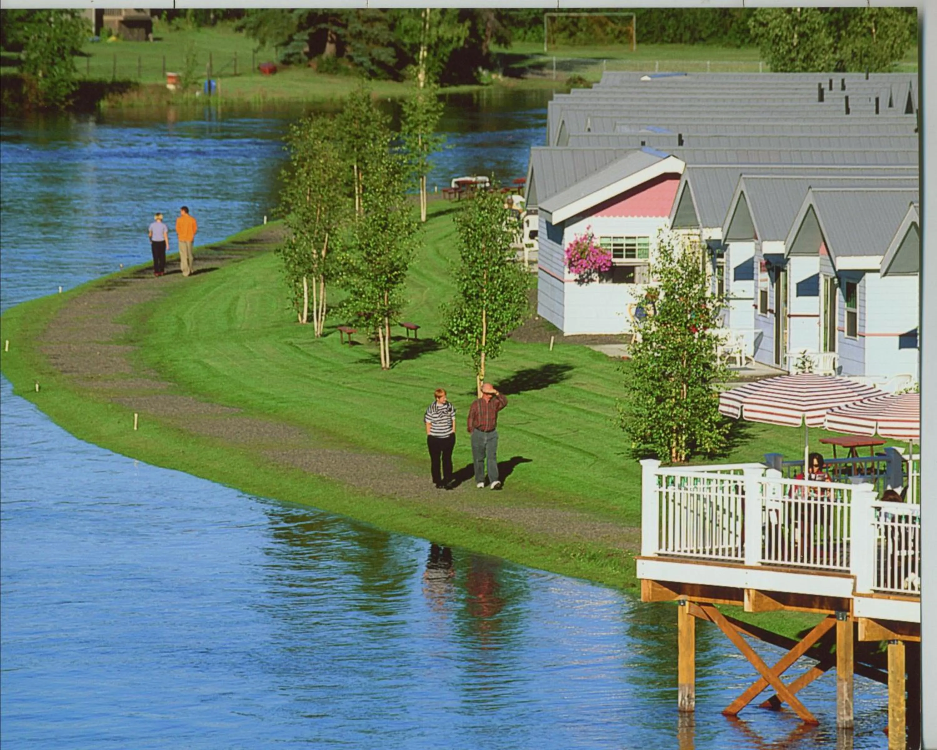 Area and facilities in River's Edge Resort