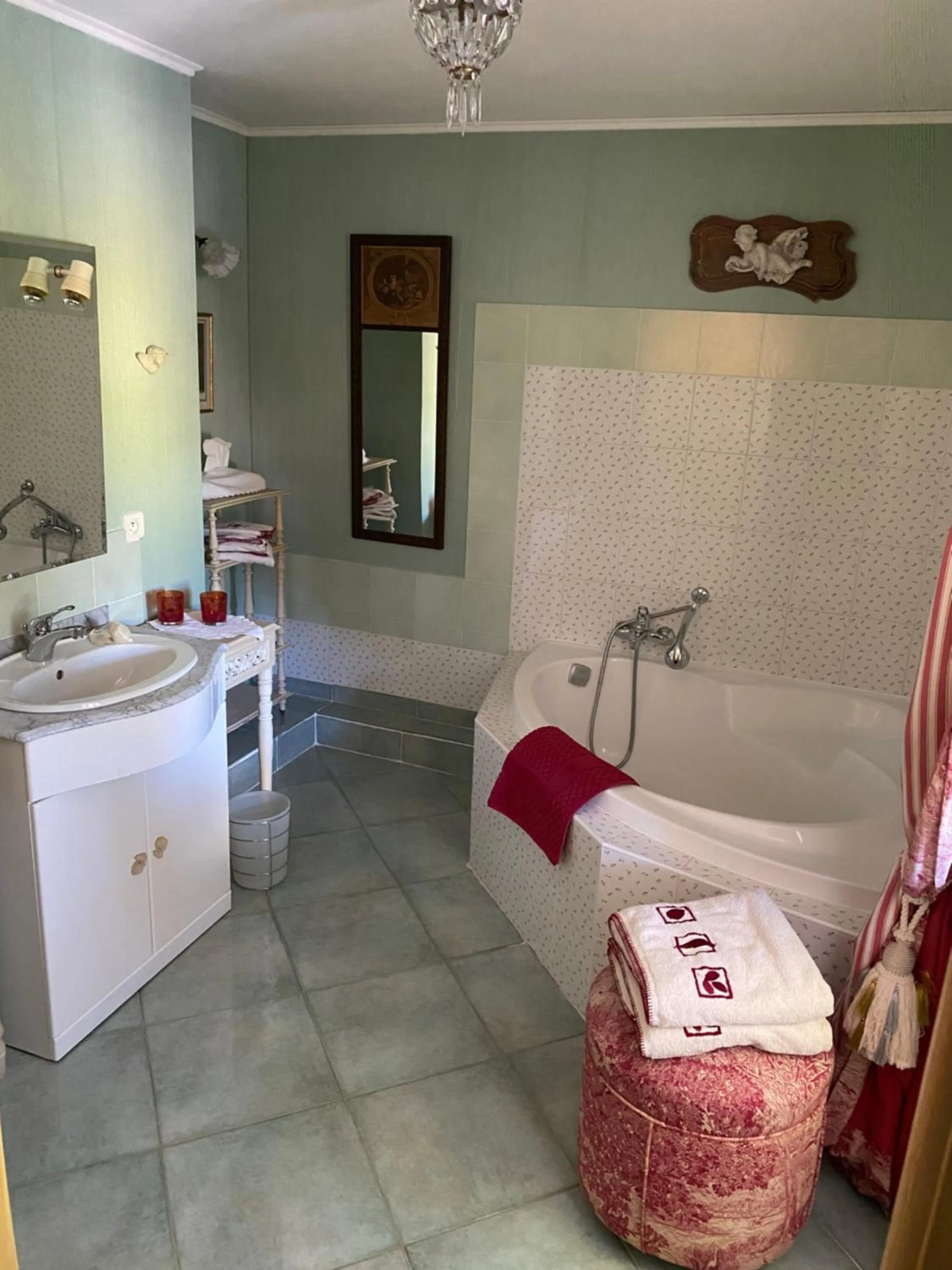 Bathroom in Le Mas des Sources