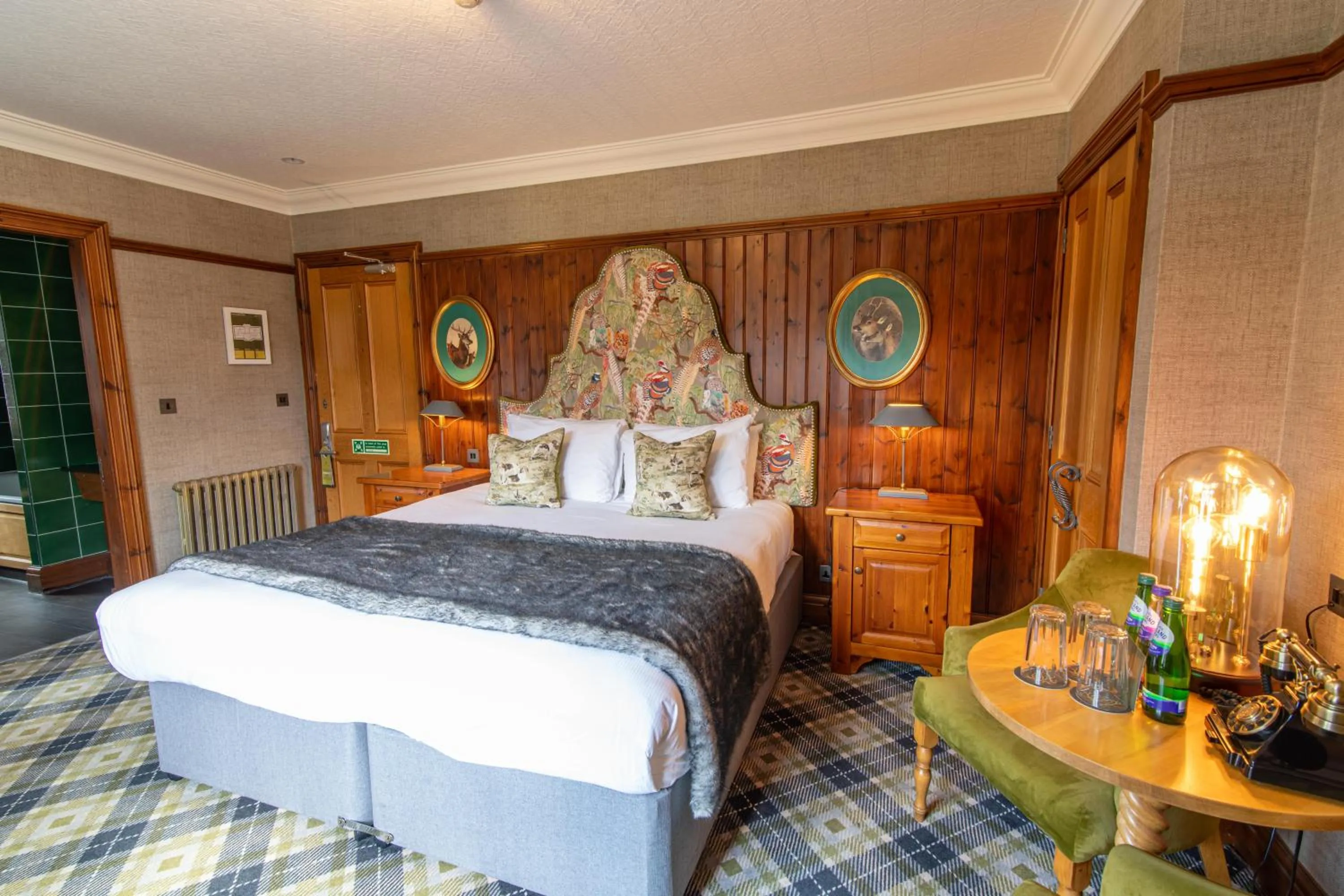 Bedroom, Bed in Dunkeld House Hotel