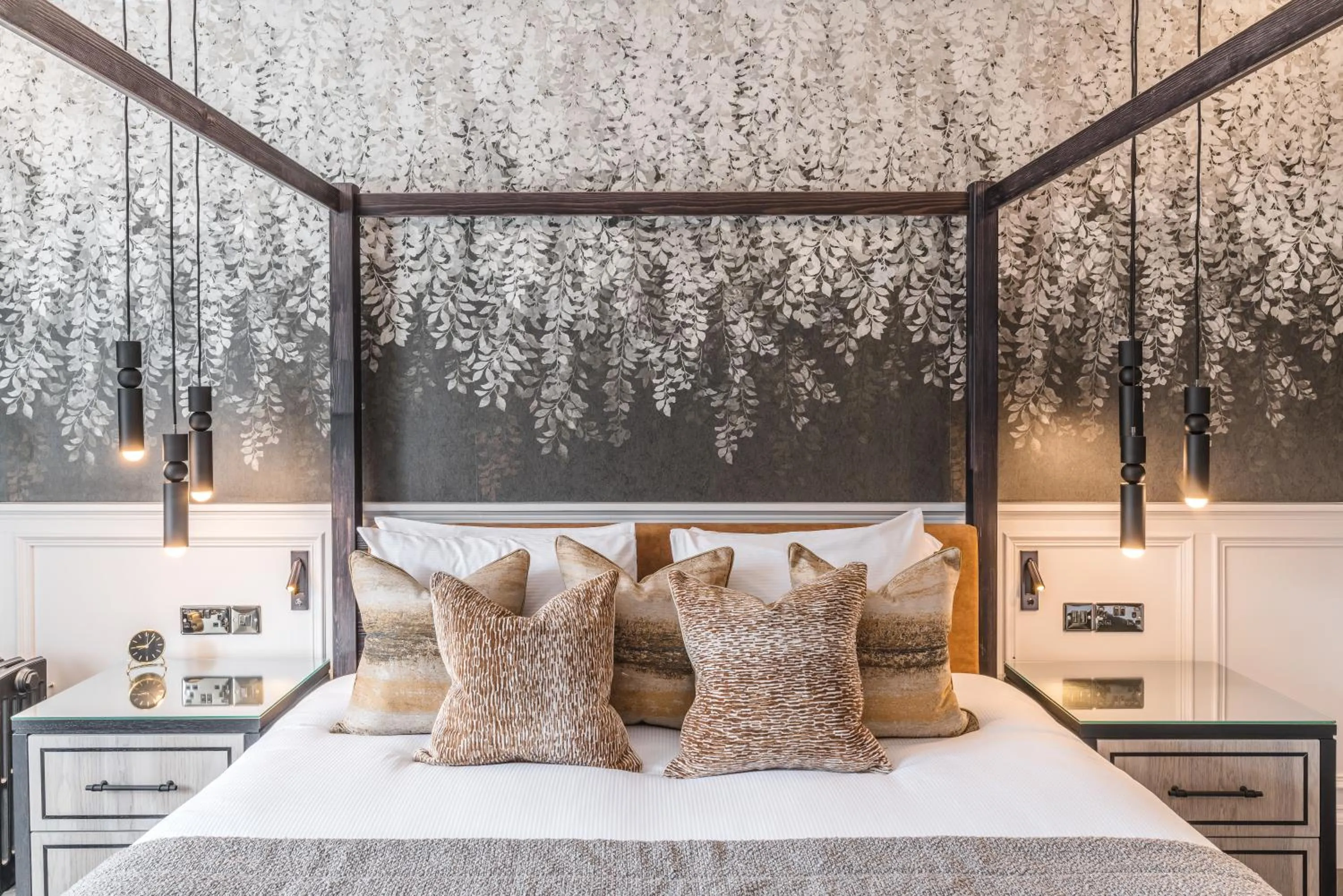 Bed in Dunkeld House Hotel