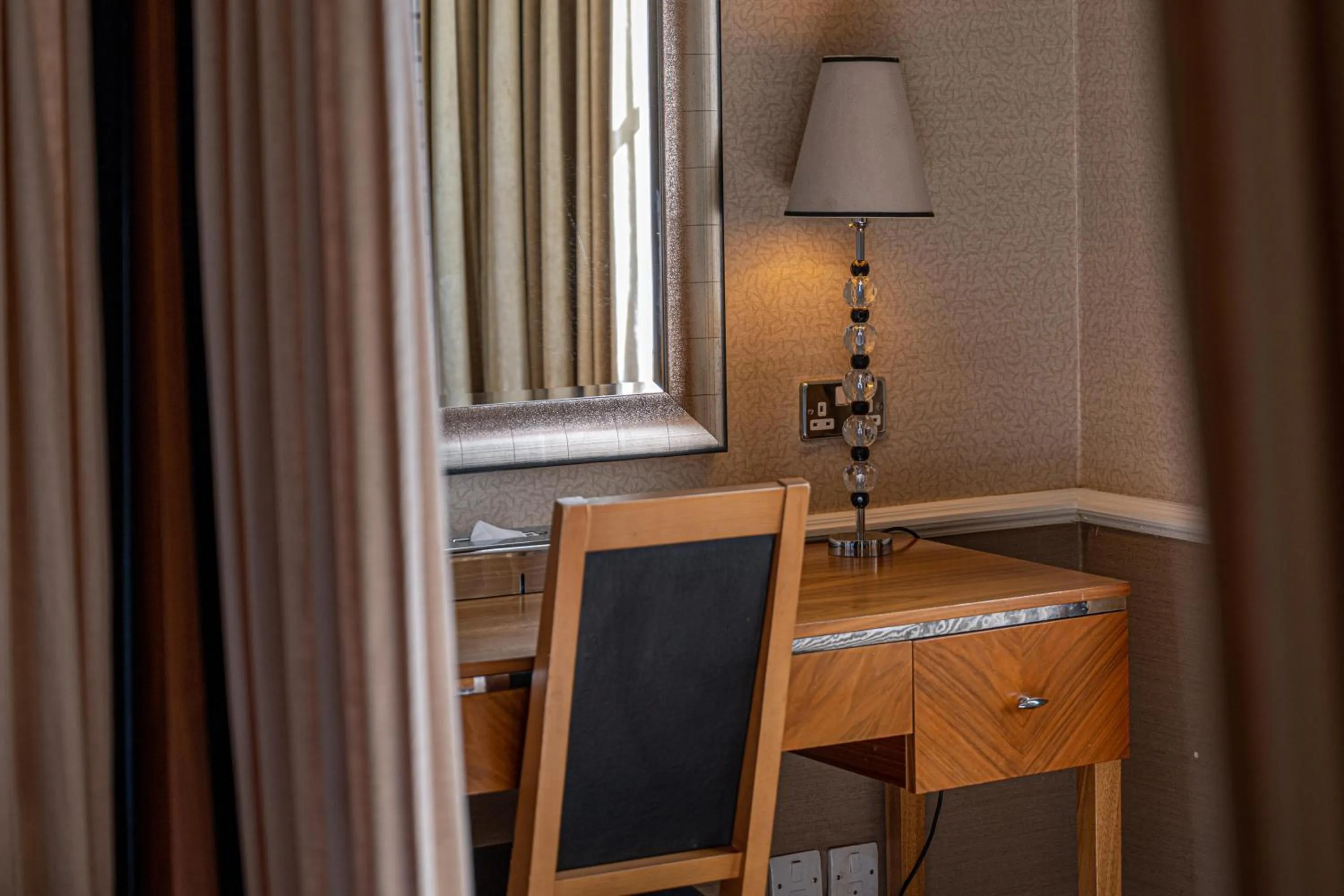 hair dresser in Dunkeld House Hotel