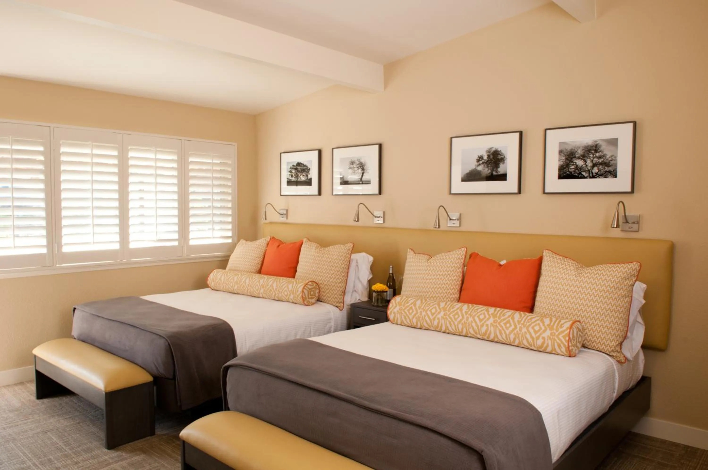 Bedroom, Bed in Calistoga Spa Hot Springs - Authentic Hot Springs Spa & Resort