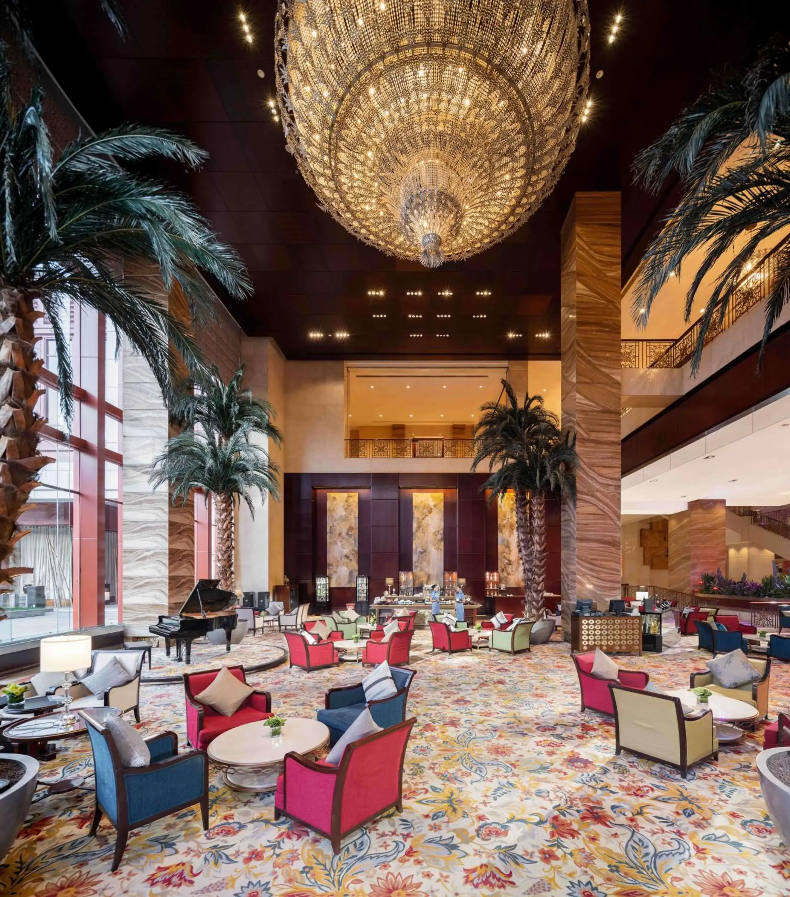 Lounge or bar in Shangri-La Xian Lounge or bar in Shangri-La Xian