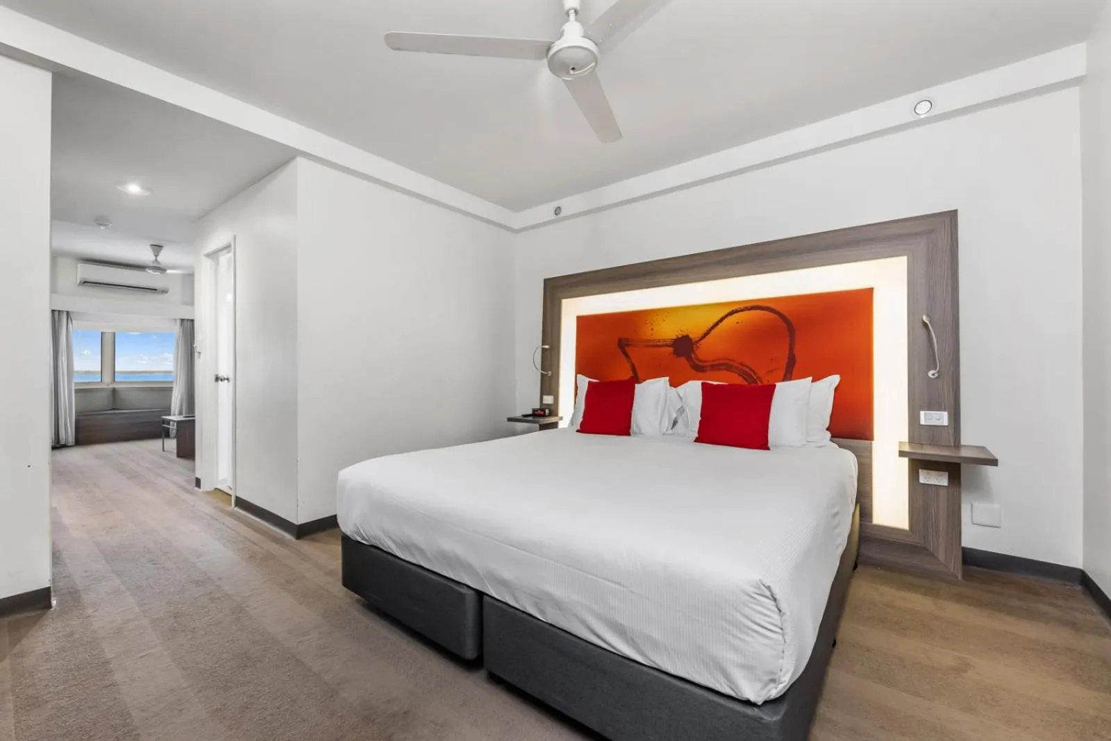 Bed in Novotel Darwin CBD