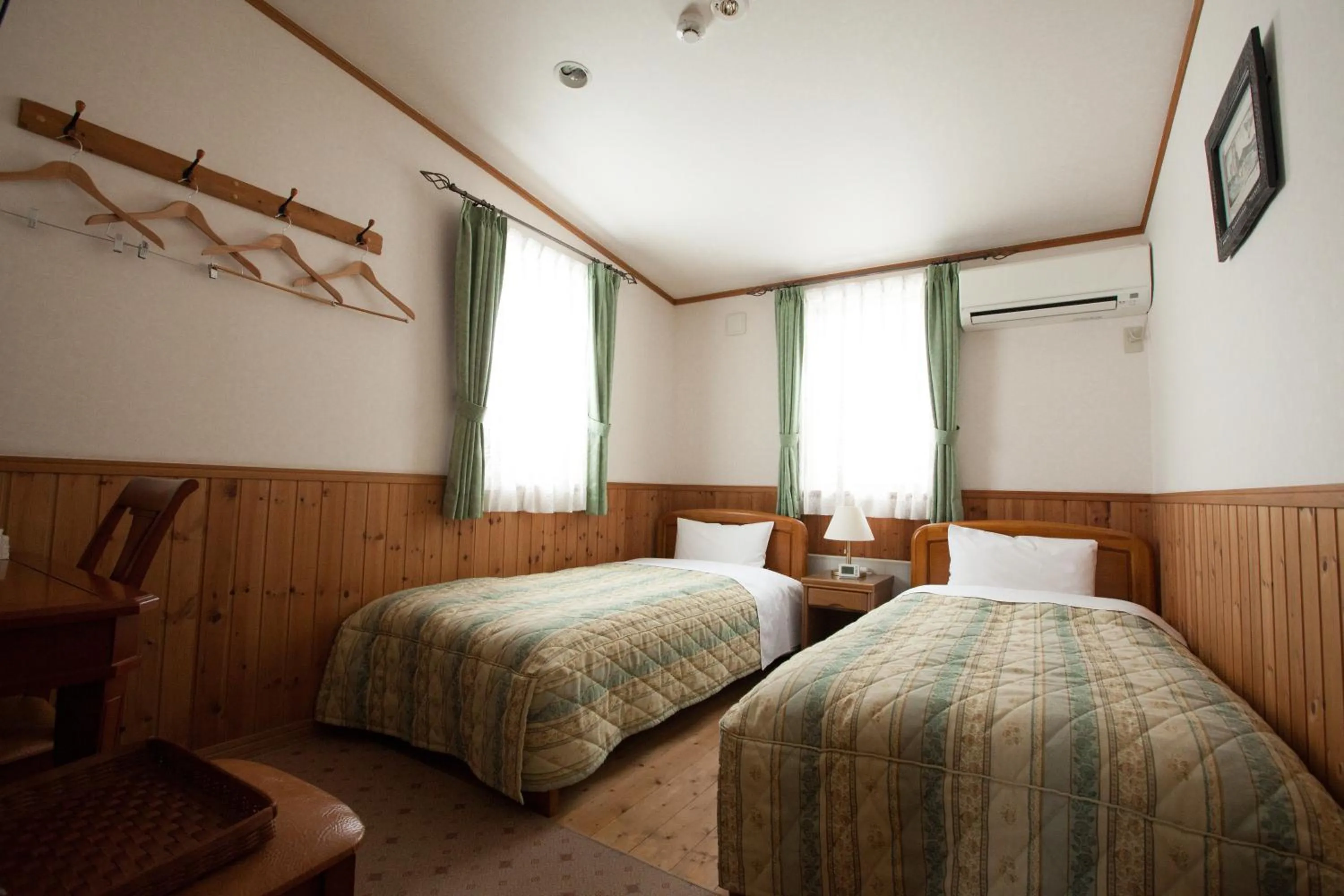 Day, Bed in Pension Jokura