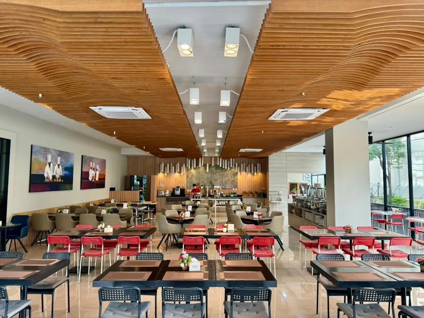 Restaurant/places to eat in Brighton Hotel Bangkok