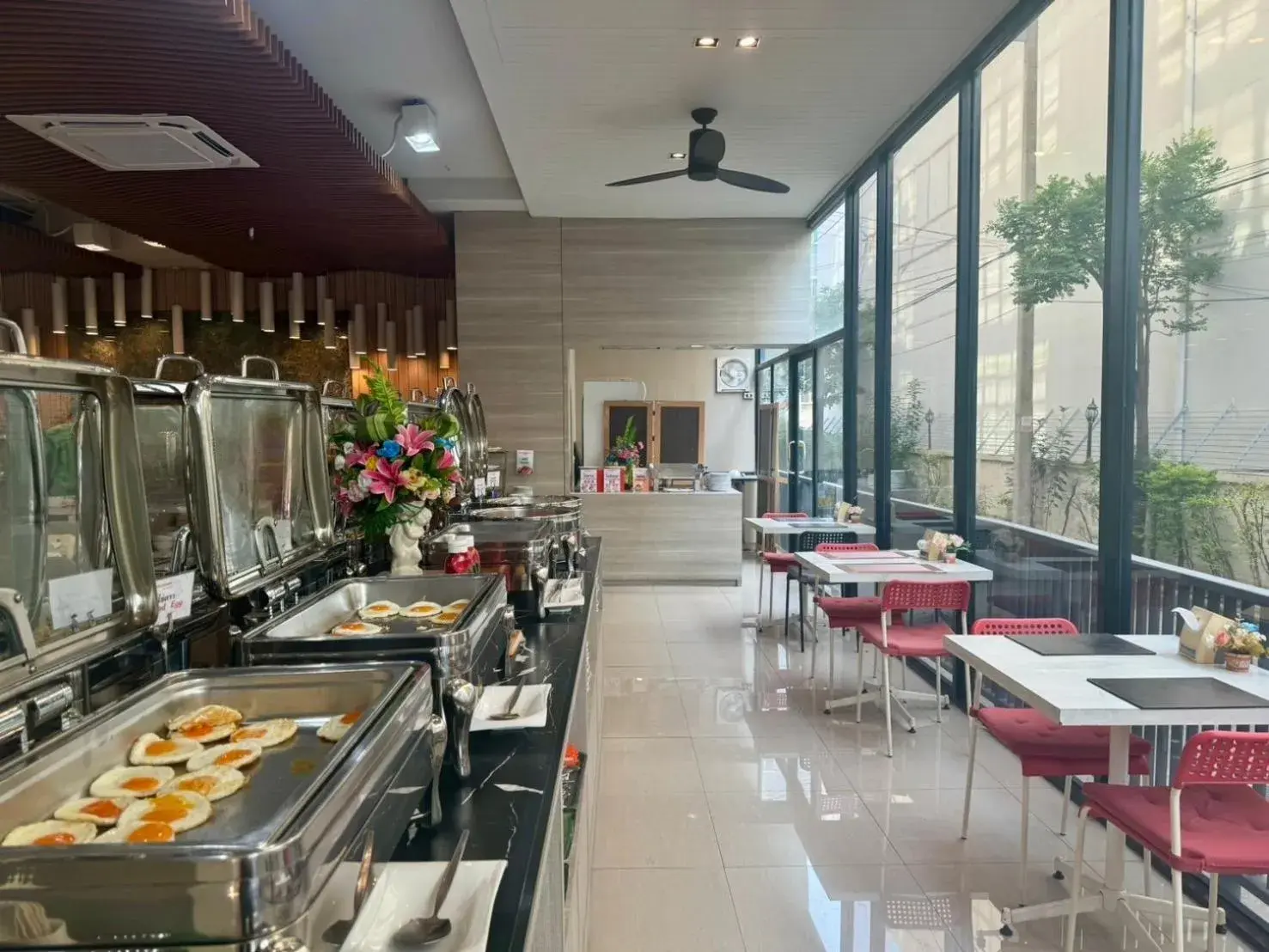 Restaurant/places to eat in Brighton Hotel Bangkok Restaurant/places to eat in Brighton Hotel Bangkok