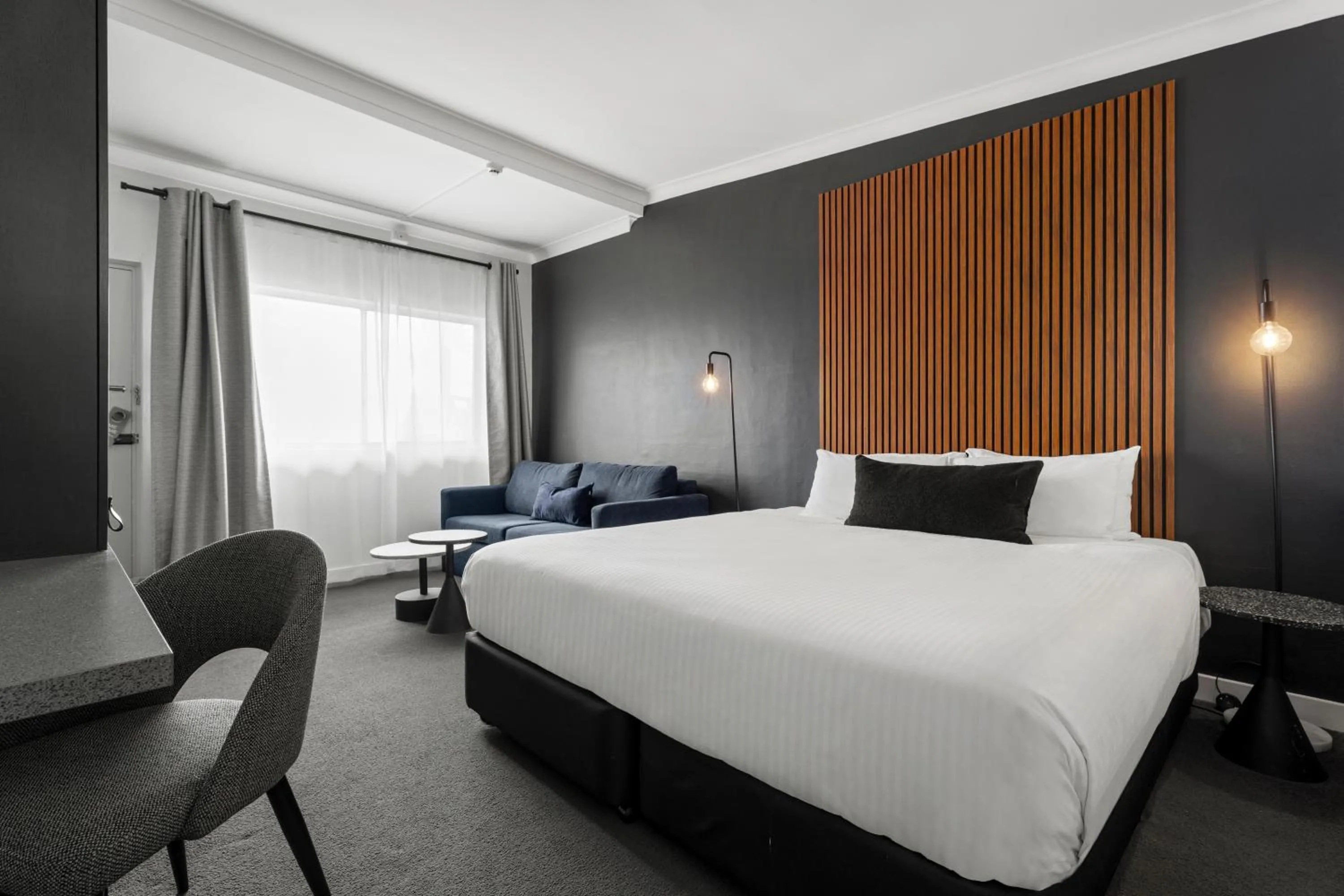 Bed in Motel Echo Point