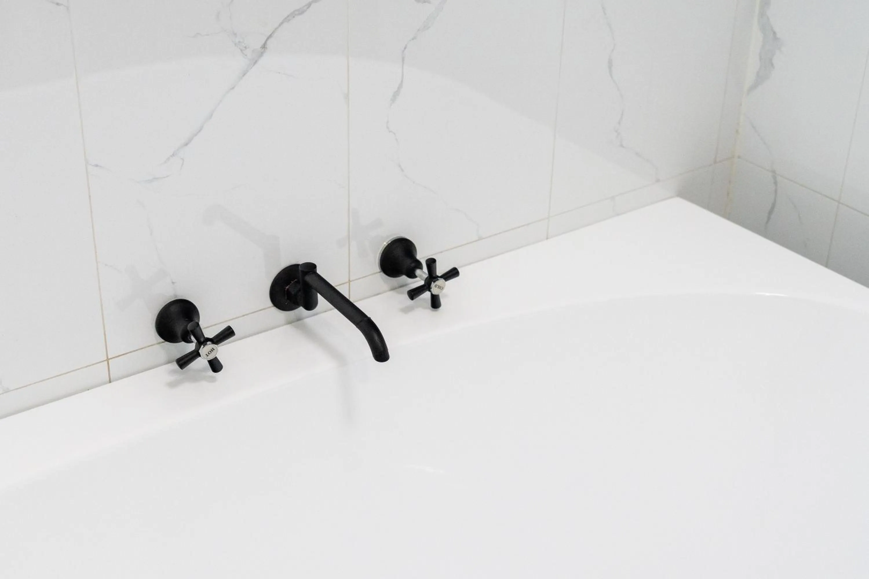 Bathroom in Motel Echo Point