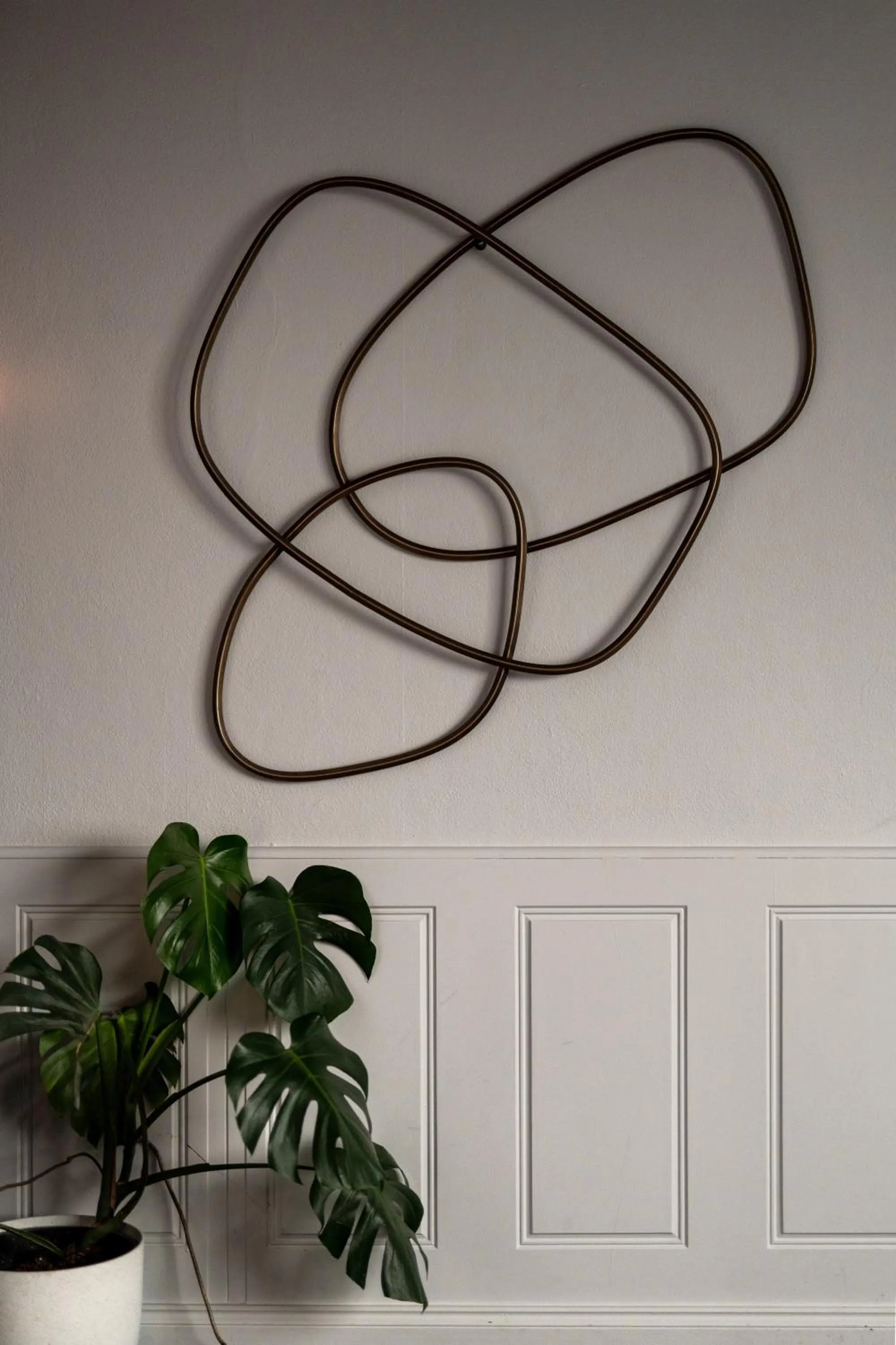 Decorative detail in Motel Echo Point