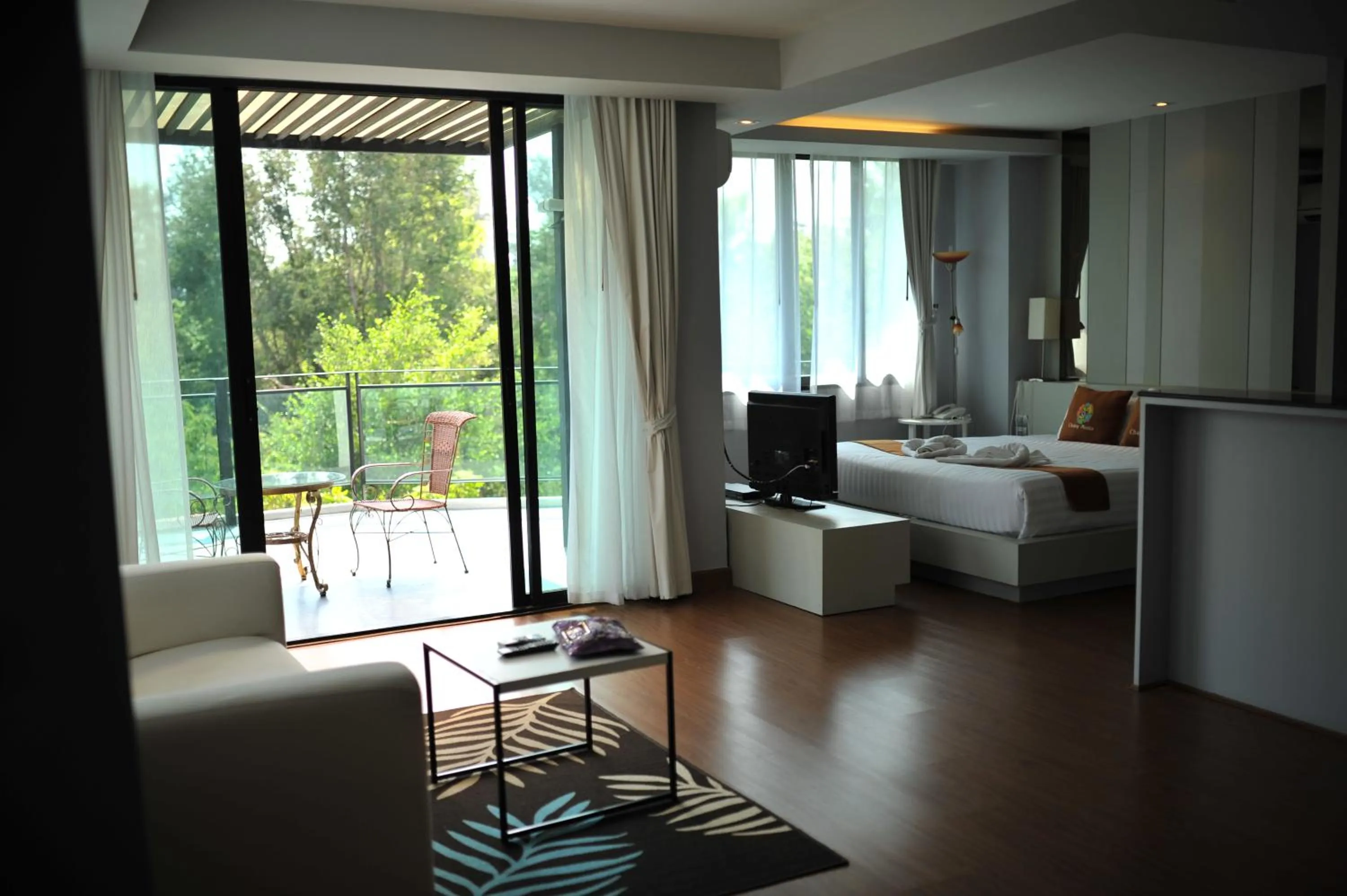 Photo of the whole room in Chalay Monta