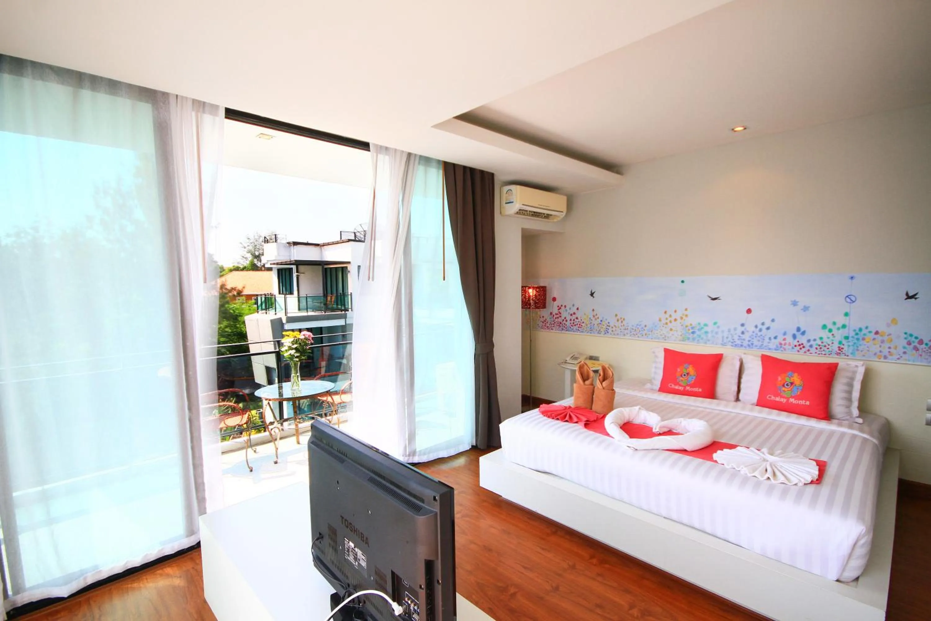 Balcony/Terrace, Bed in Chalay Monta