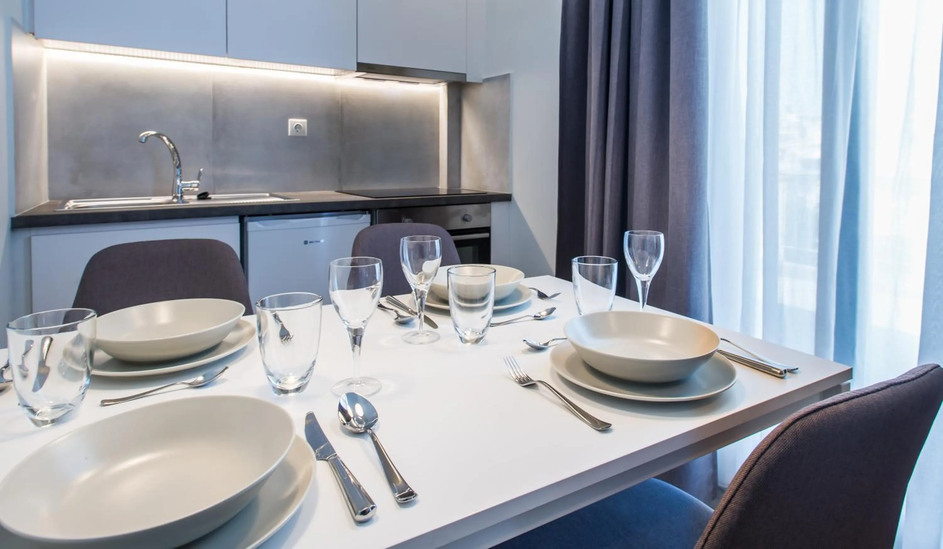 Decorative detail in Spot Apart