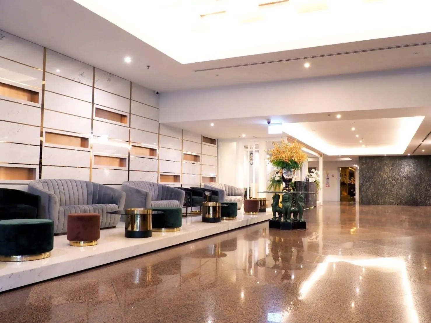 Lobby or reception in FuramaXclusive Pratunam Park Hotel