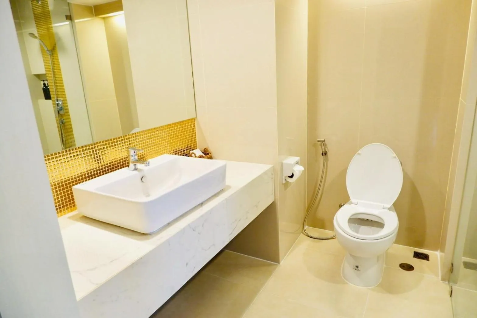 Property building in FuramaXclusive Pratunam Park Hotel