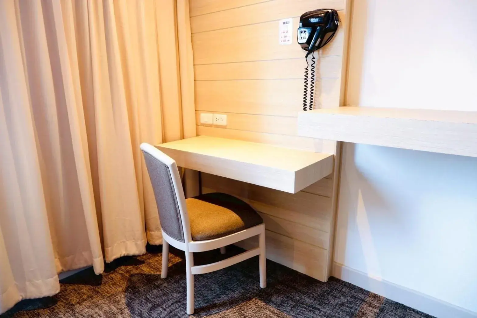 Property building in FuramaXclusive Pratunam Park Hotel Property building in FuramaXclusive Pratunam Park Hotel