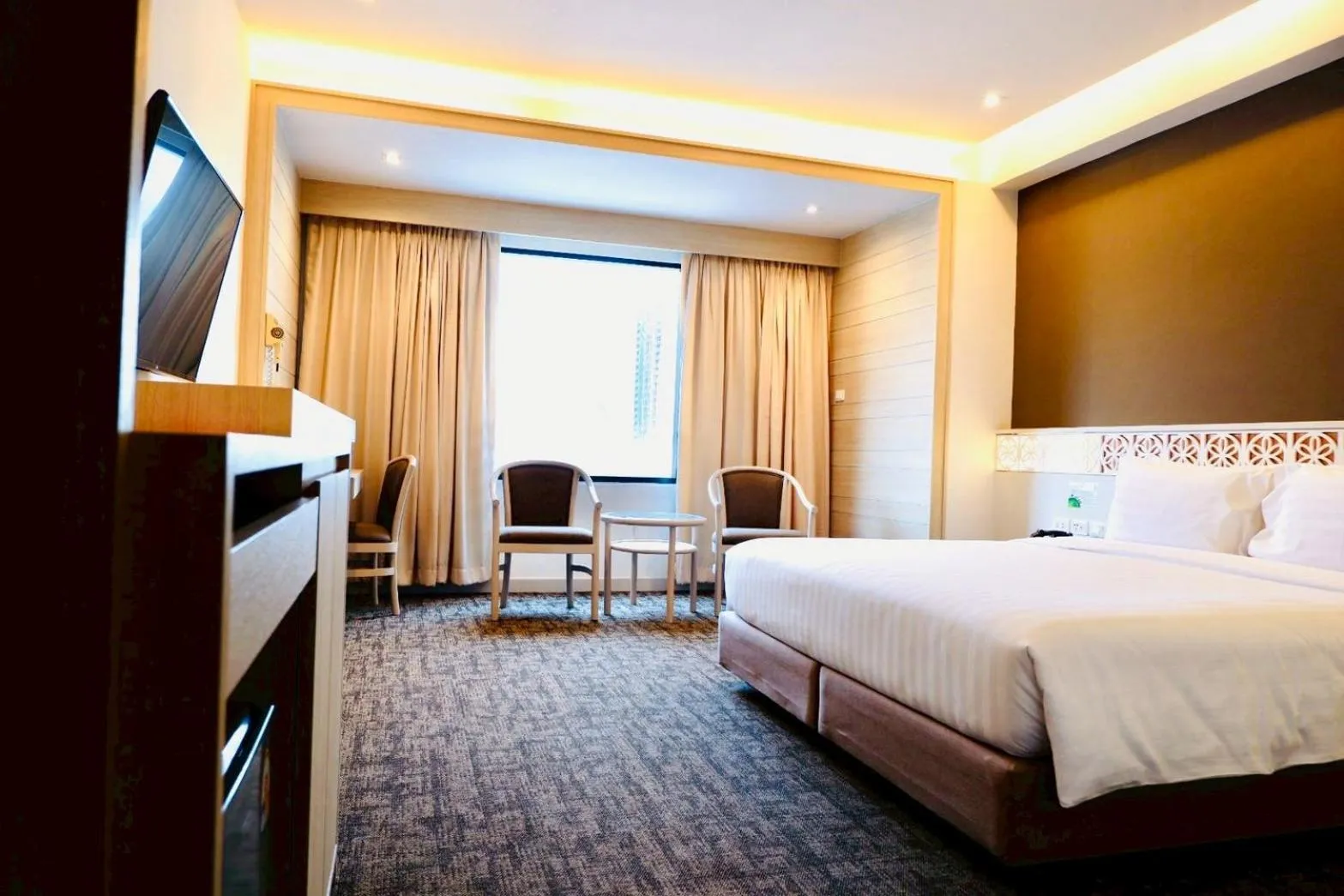 Bed in FuramaXclusive Pratunam Park Hotel