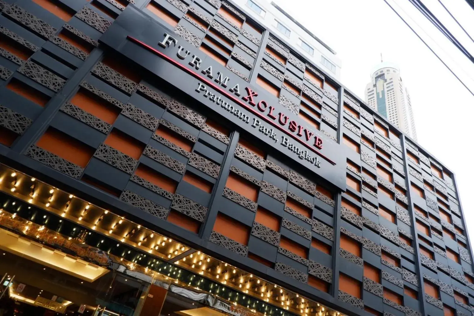 Property building in FuramaXclusive Pratunam Park Hotel Property building in FuramaXclusive Pratunam Park Hotel