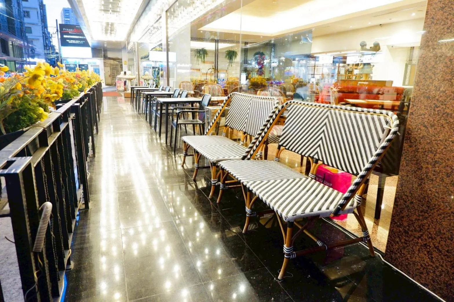 Property building in FuramaXclusive Pratunam Park Hotel